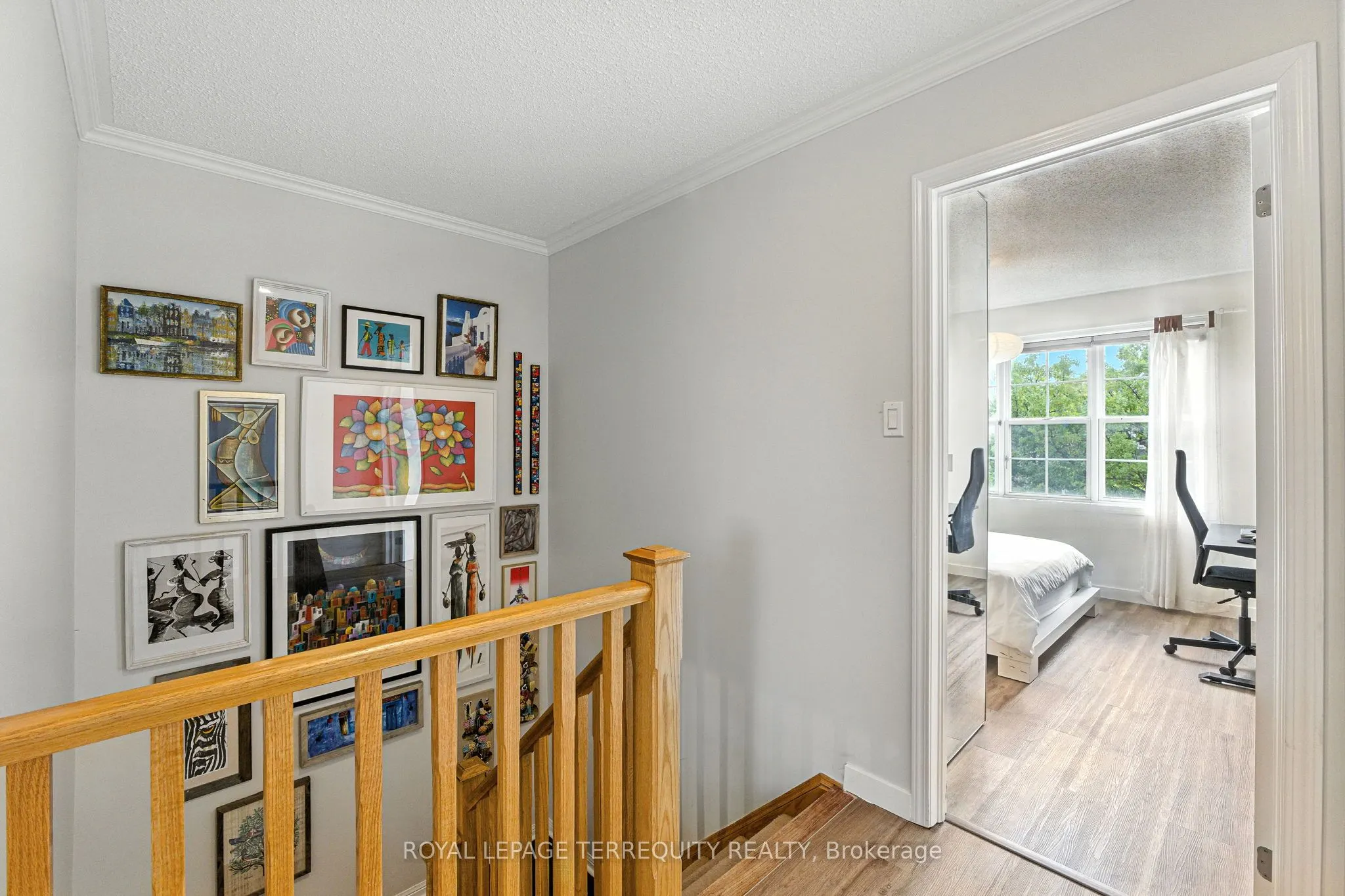 1117 Riddell Crescent