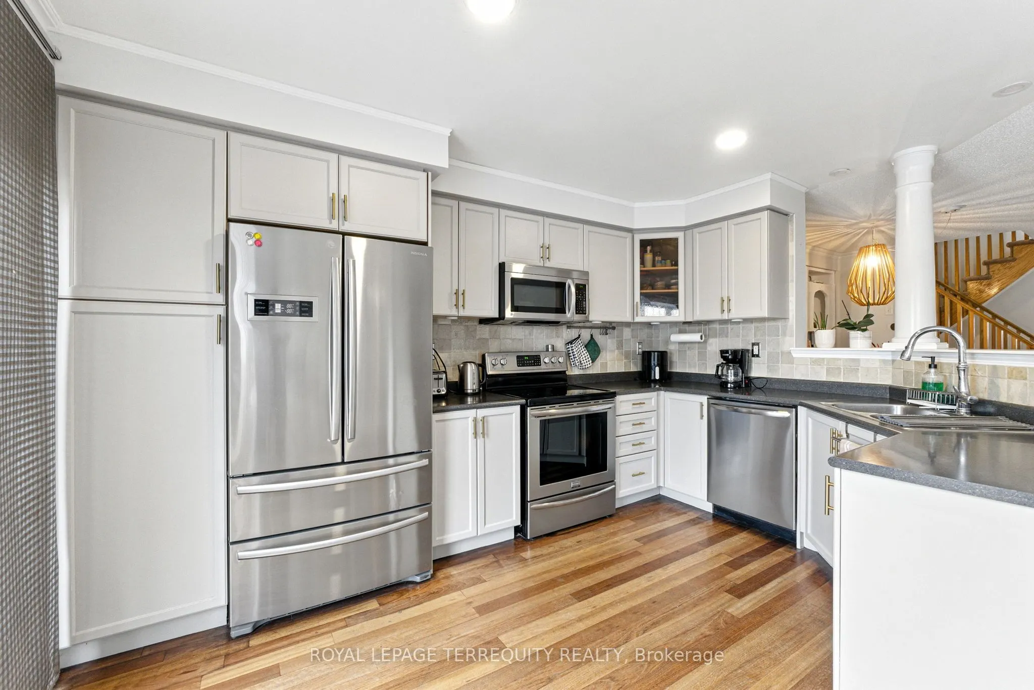 1117 Riddell Crescent
