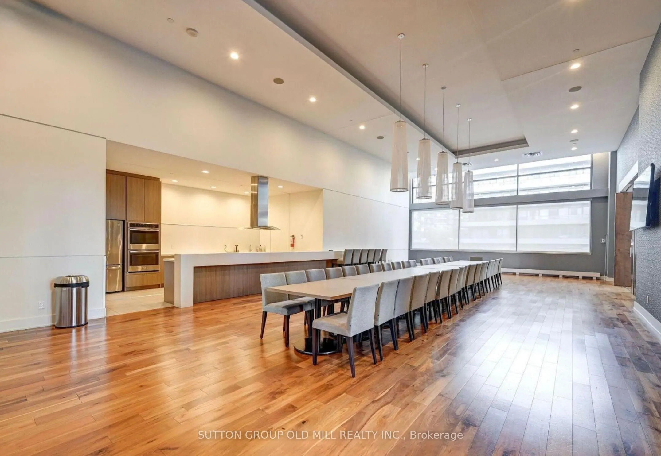 2220 Lakeshore Boulevard W, #4310