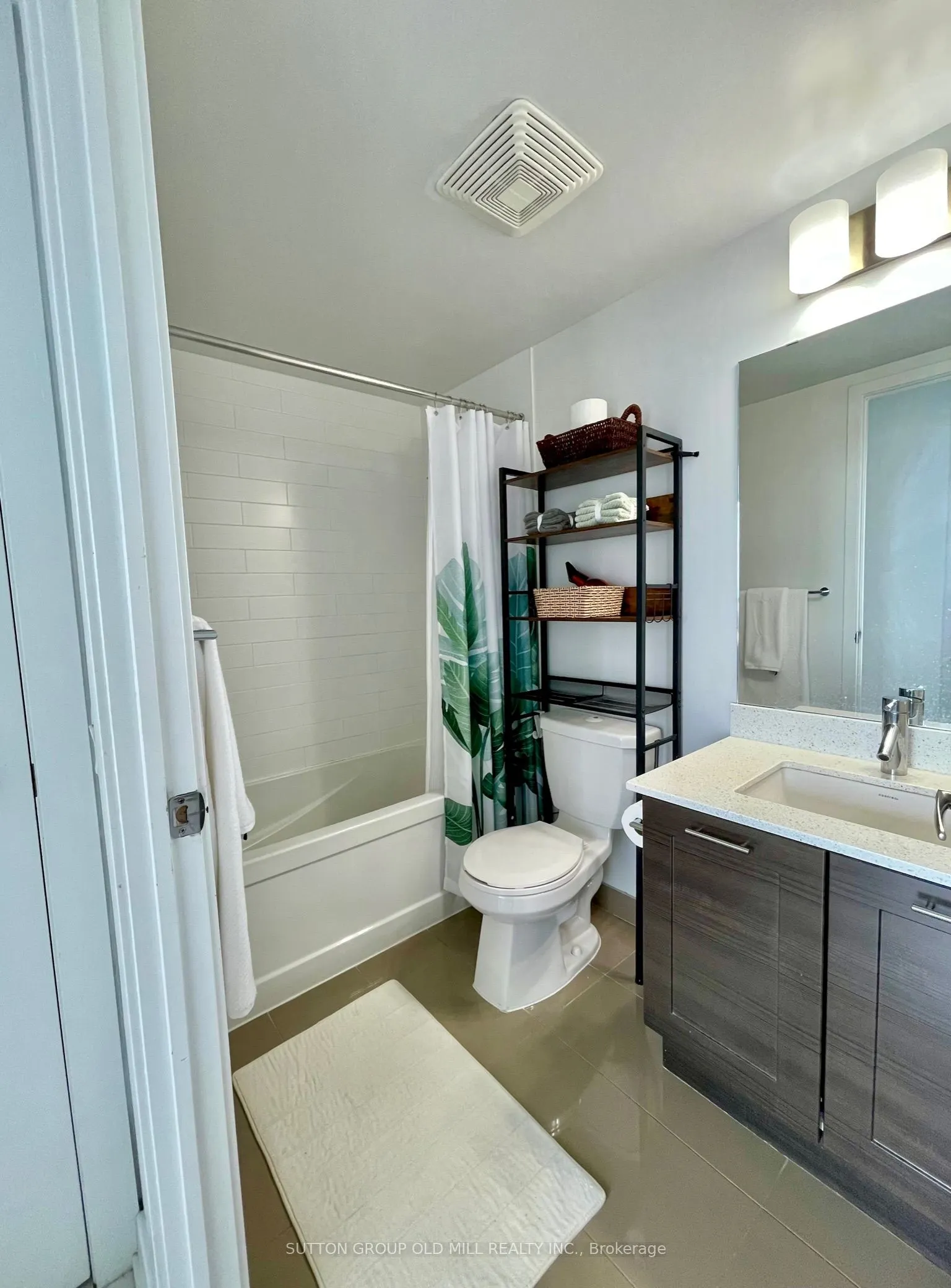 2220 Lakeshore Boulevard W, #4310