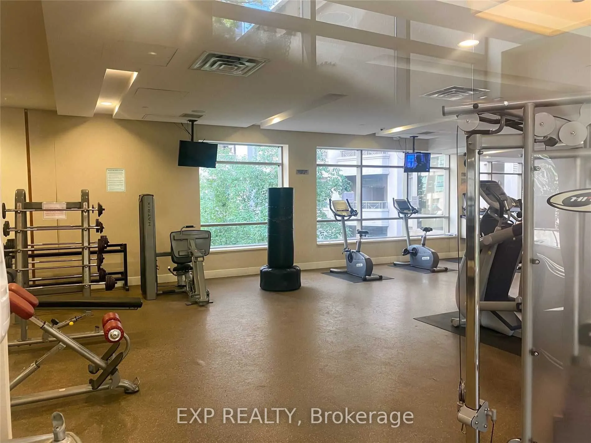 3880 Duke Of York Boulevard, #902