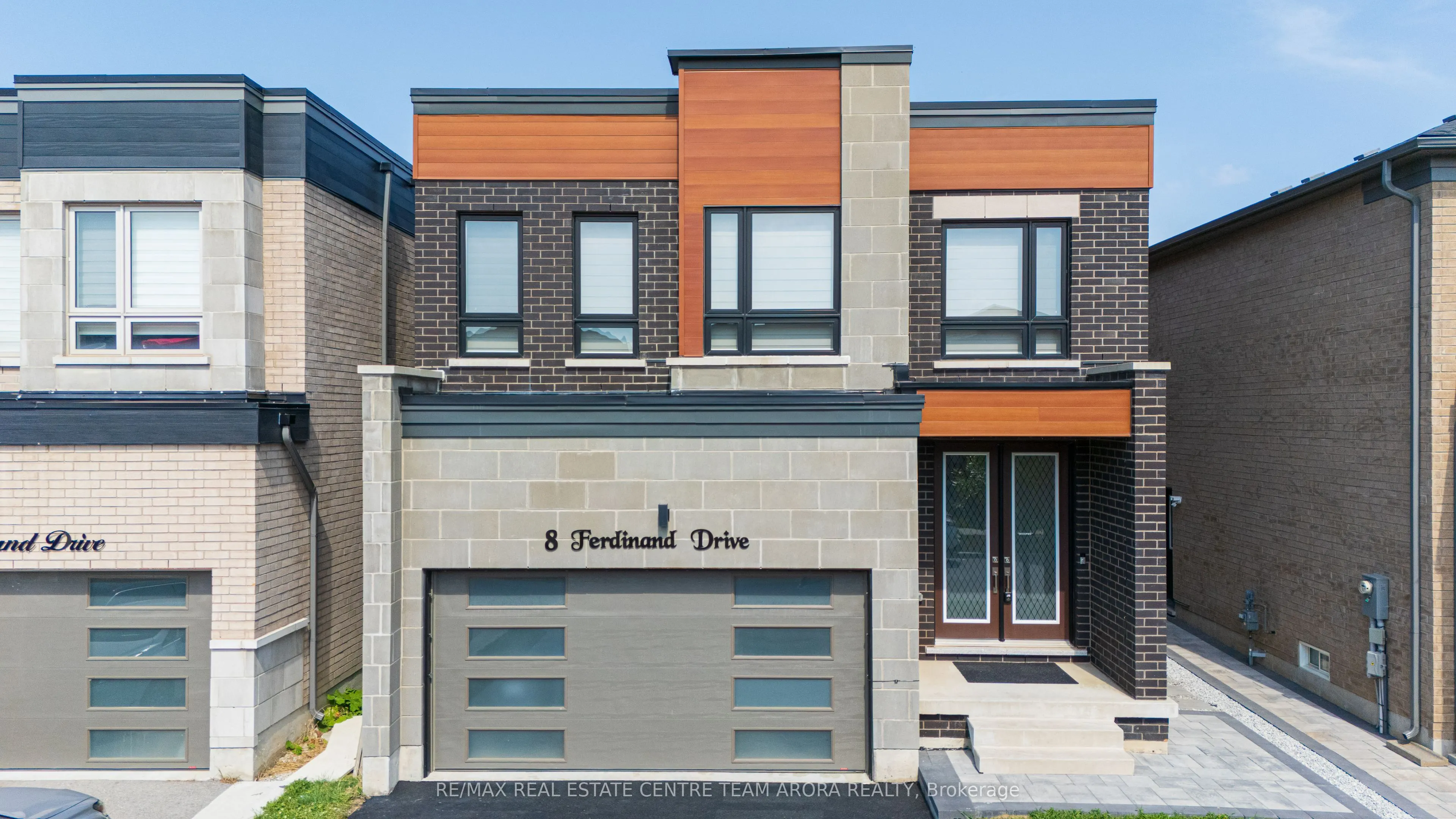 8 Ferdinand Drive