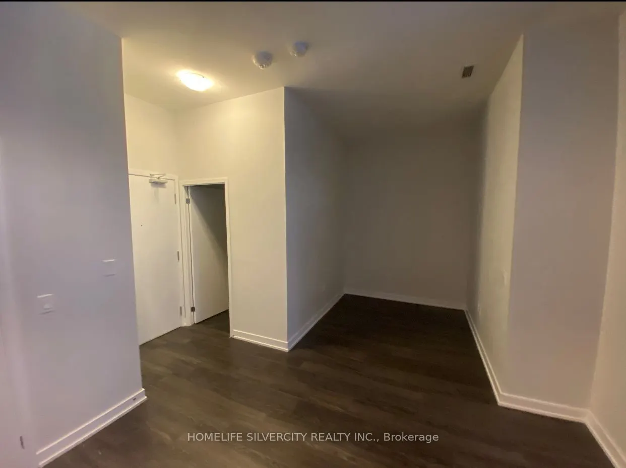 4055 Parkside Village Drive, #512