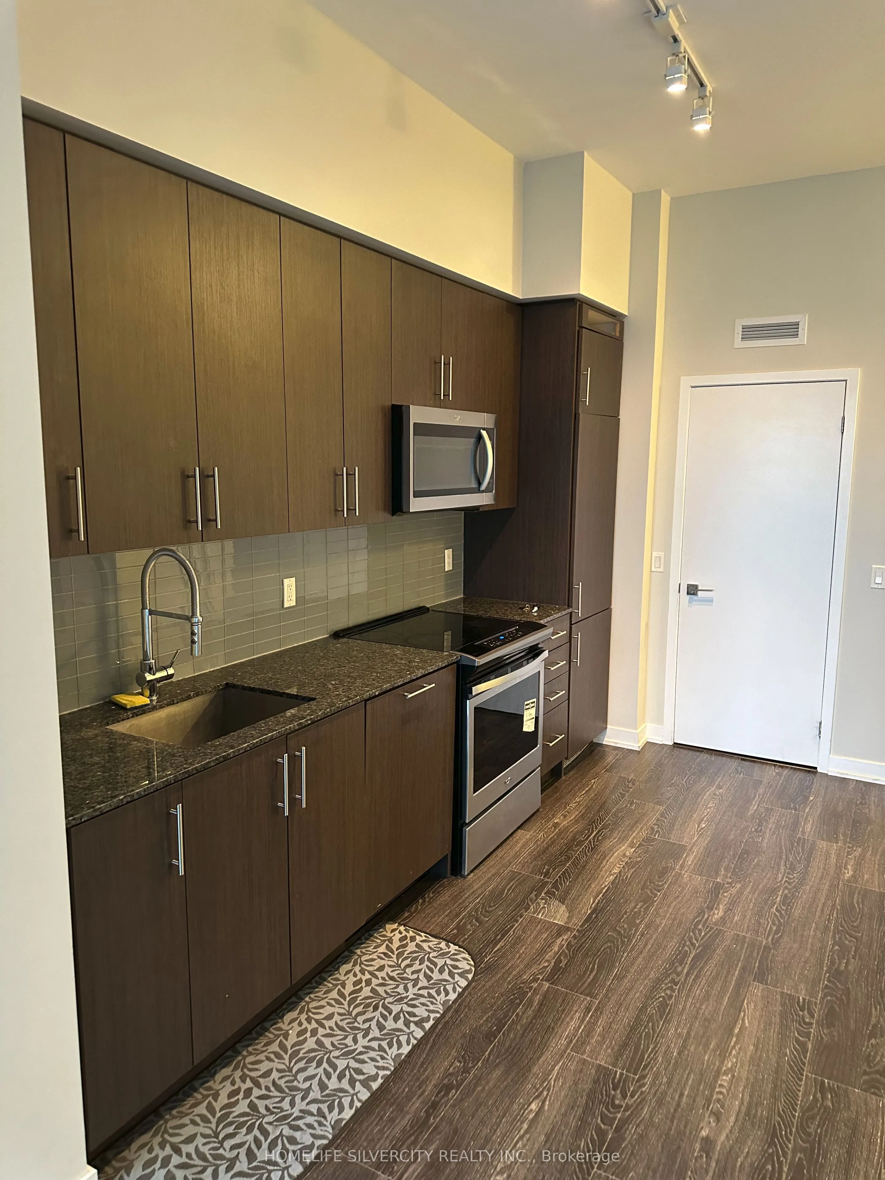 4055 Parkside Village Drive, #512
