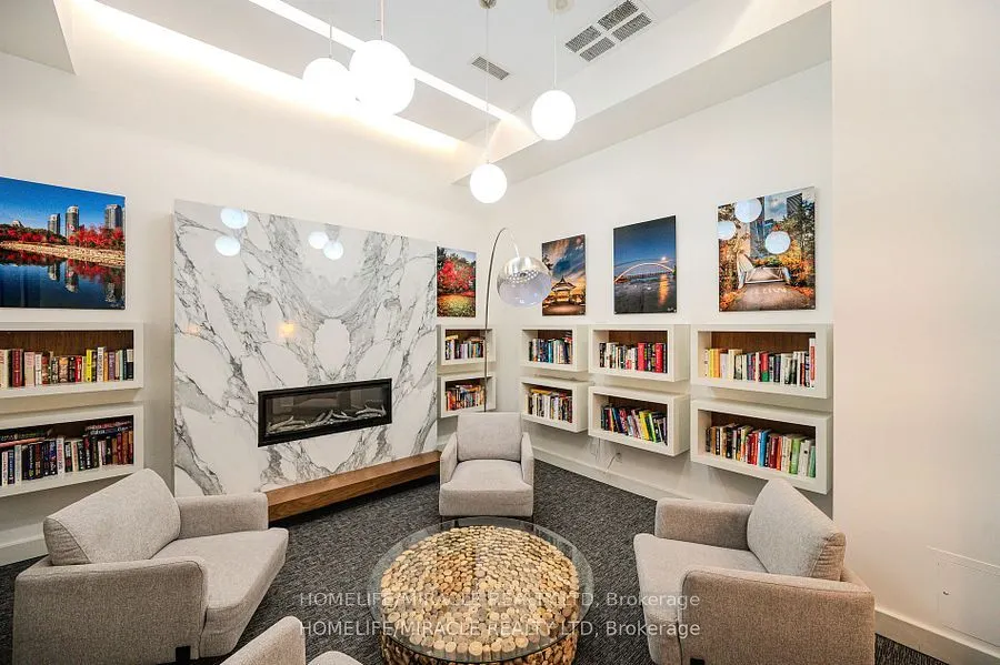 155 Legion Road N, #1401
