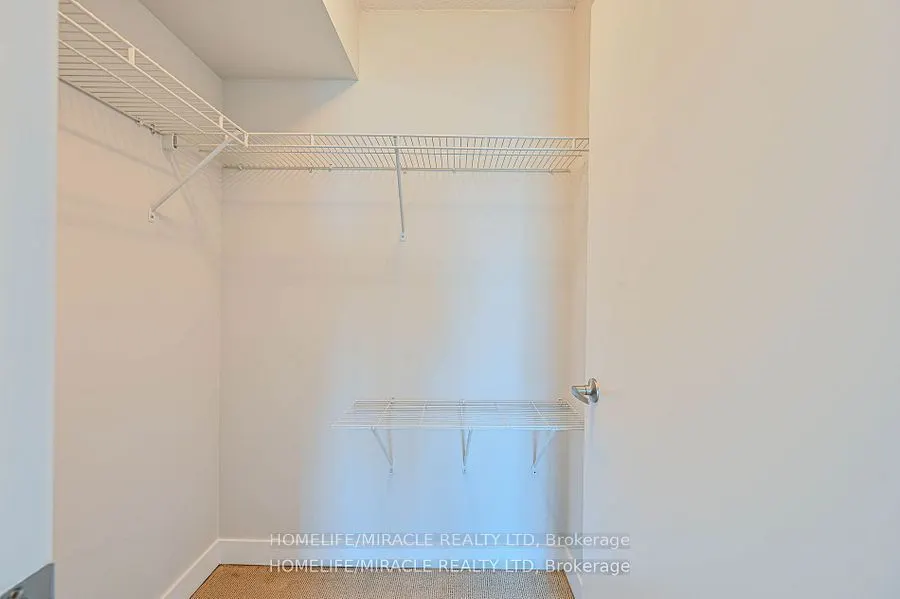 155 Legion Road N, #1401