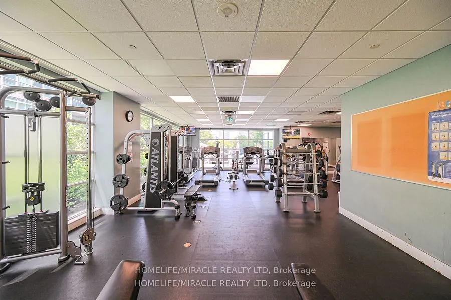 155 Legion Road N, #1401