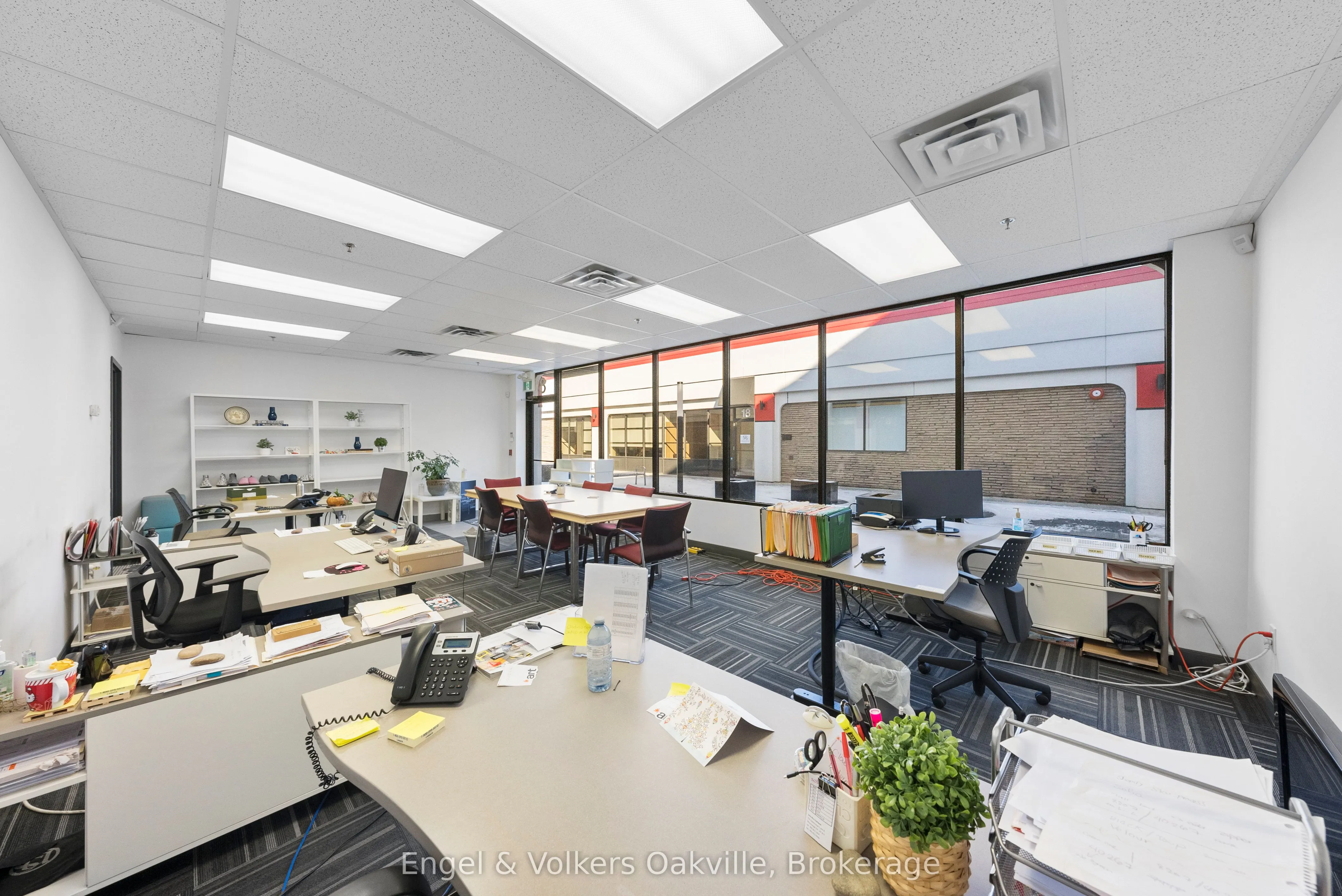 755 Queensway E, #8