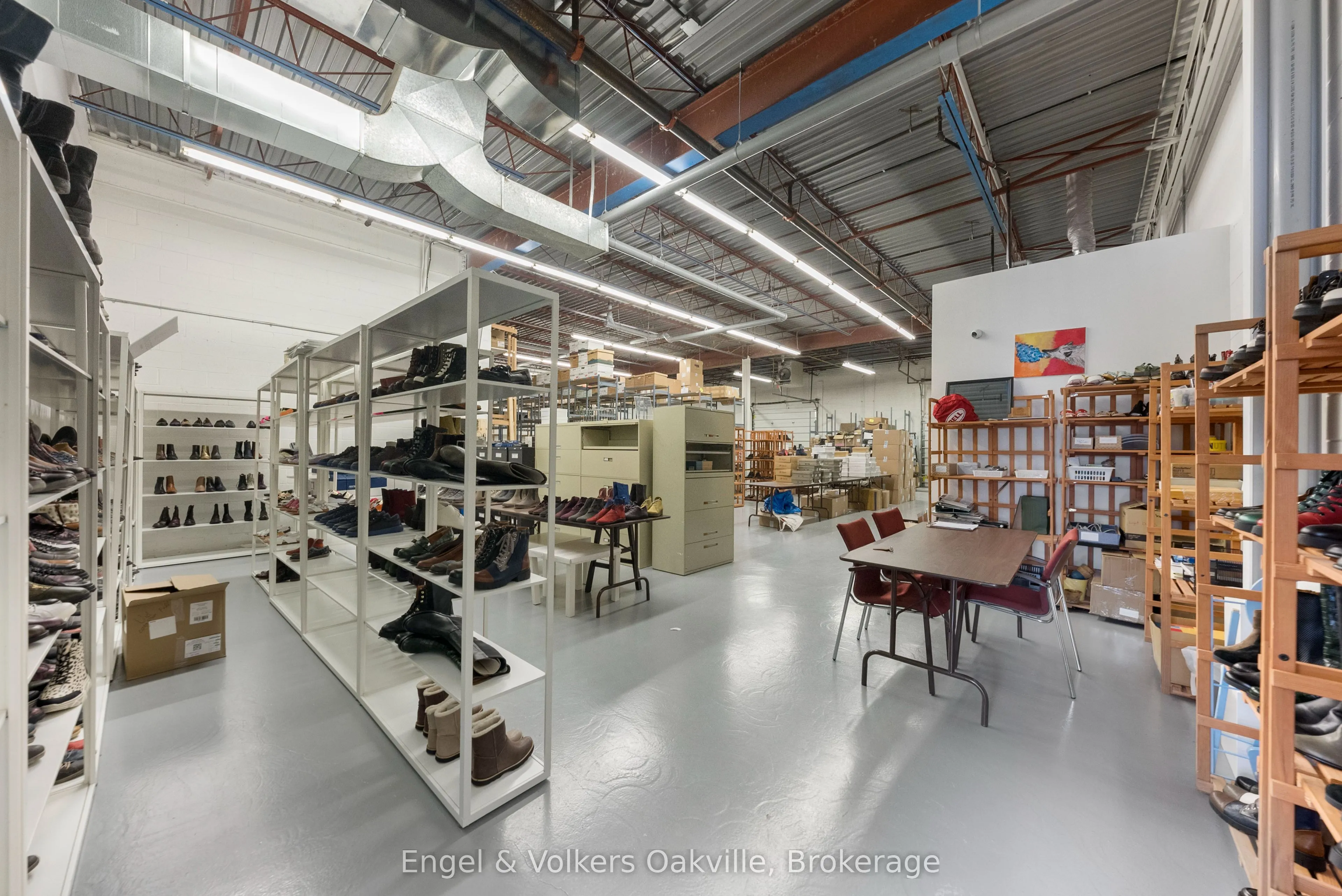 755 Queensway E, #8