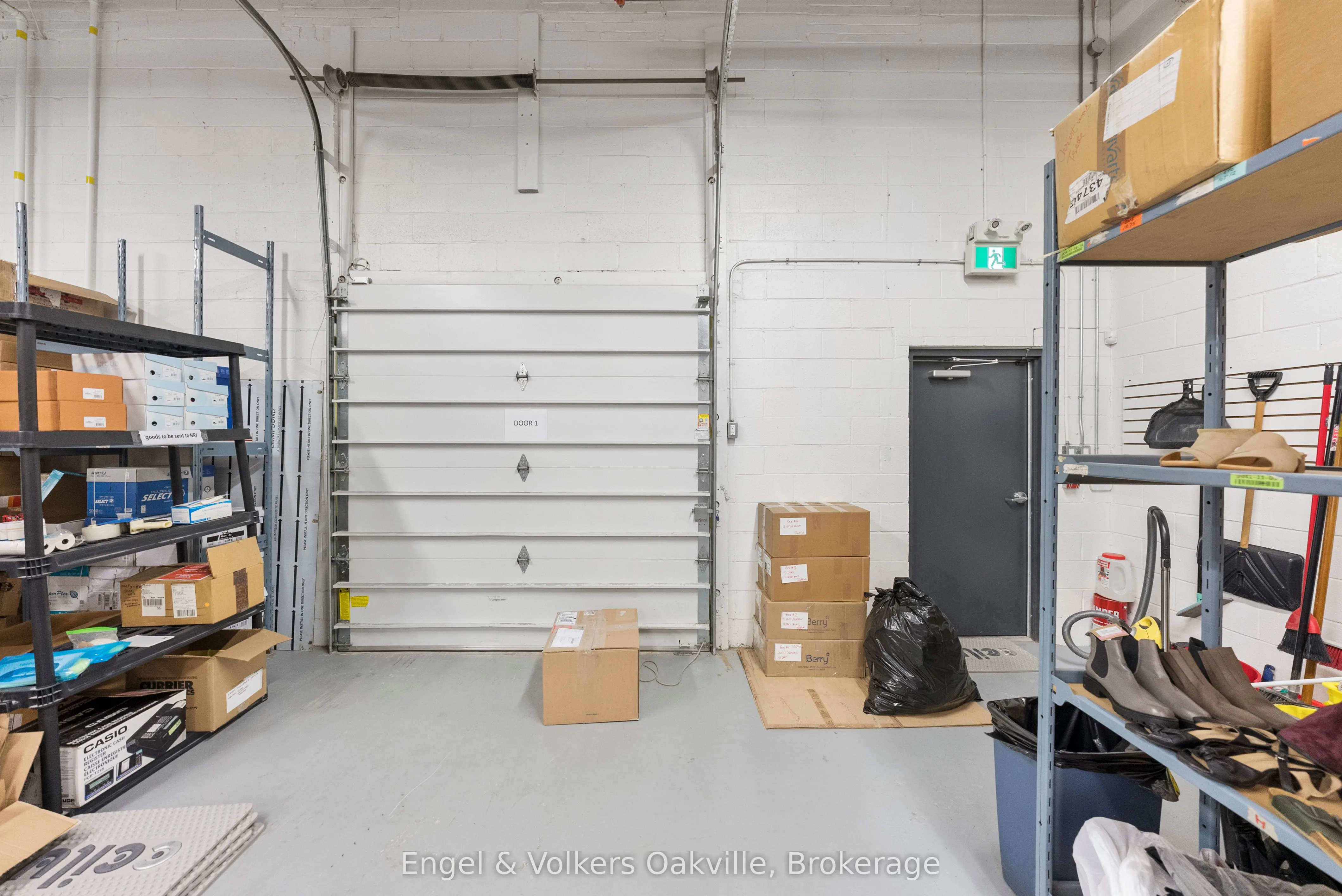 755 Queensway E, #8
