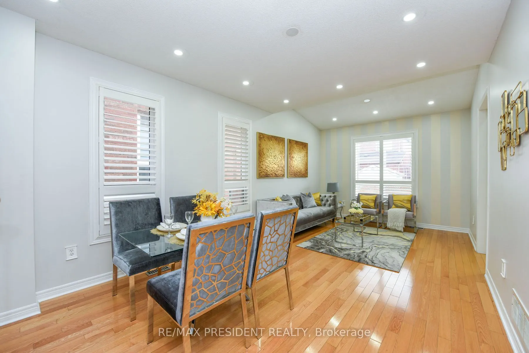 39 Pantomine Boulevard