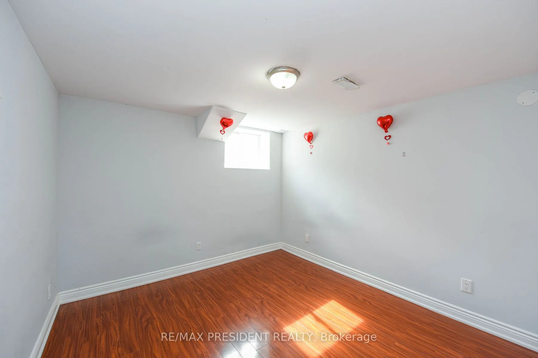 39 Pantomine Boulevard