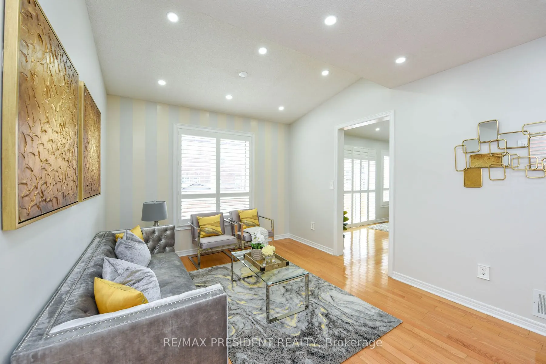 39 Pantomine Boulevard