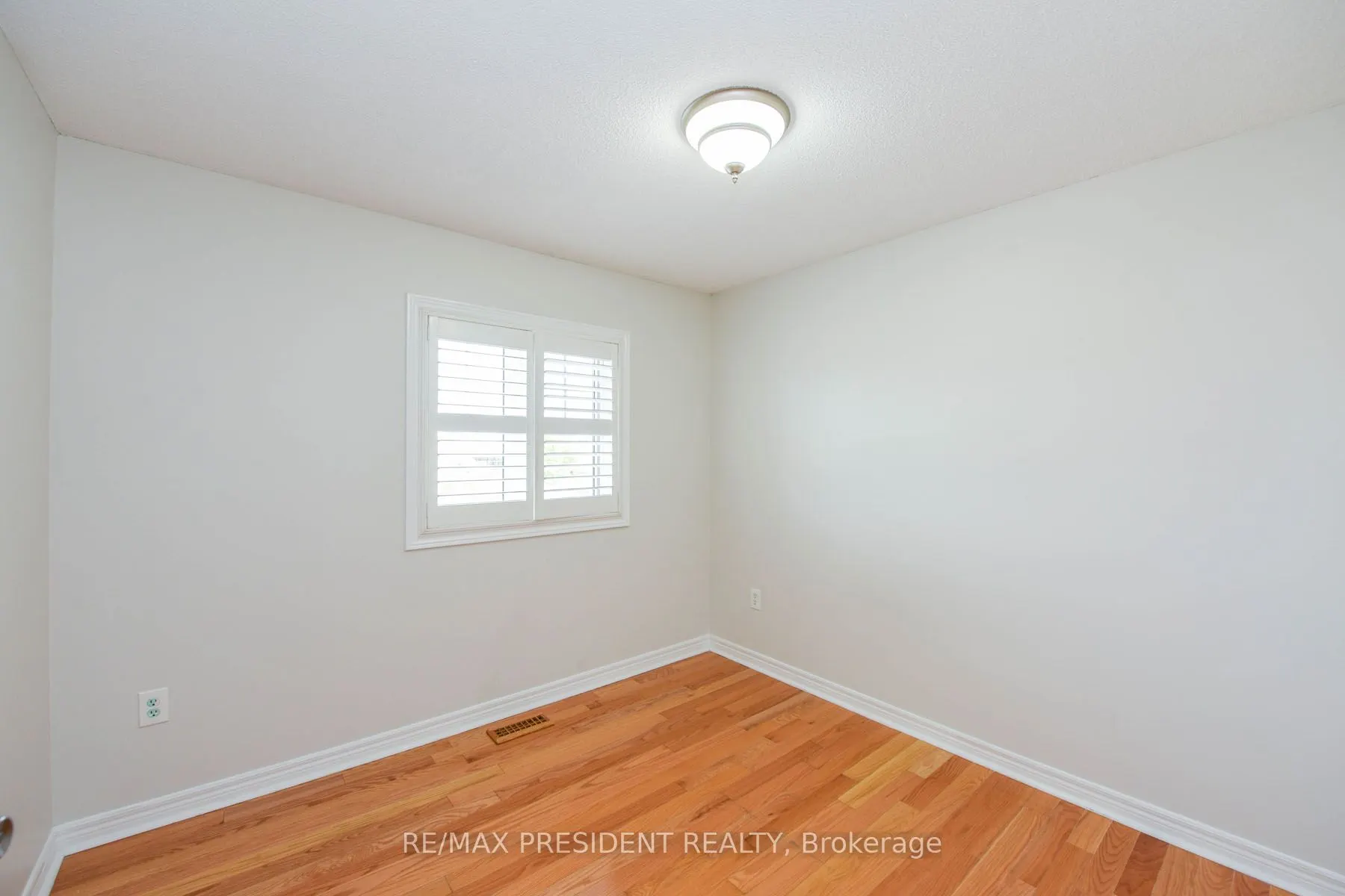 39 Pantomine Boulevard