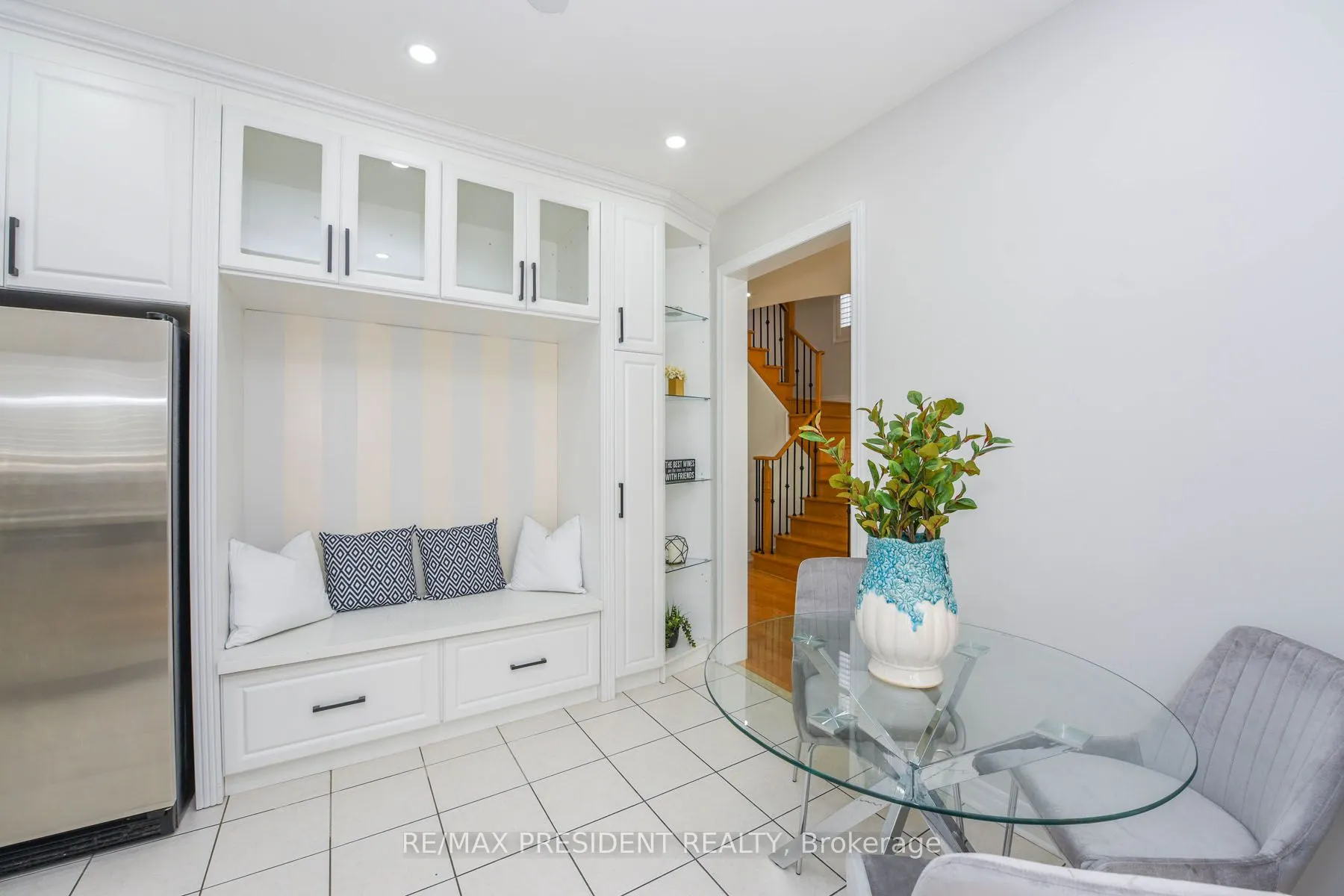 39 Pantomine Boulevard
