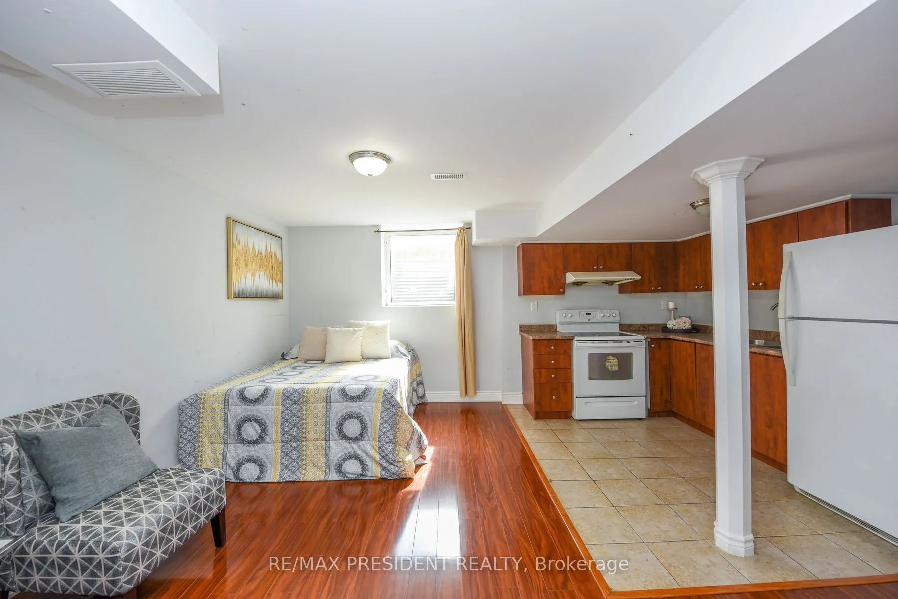 39 Pantomine Boulevard