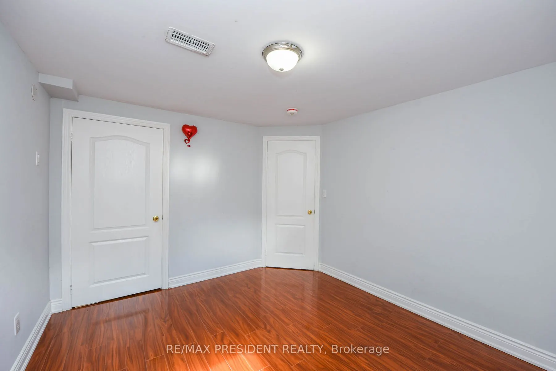 39 Pantomine Boulevard