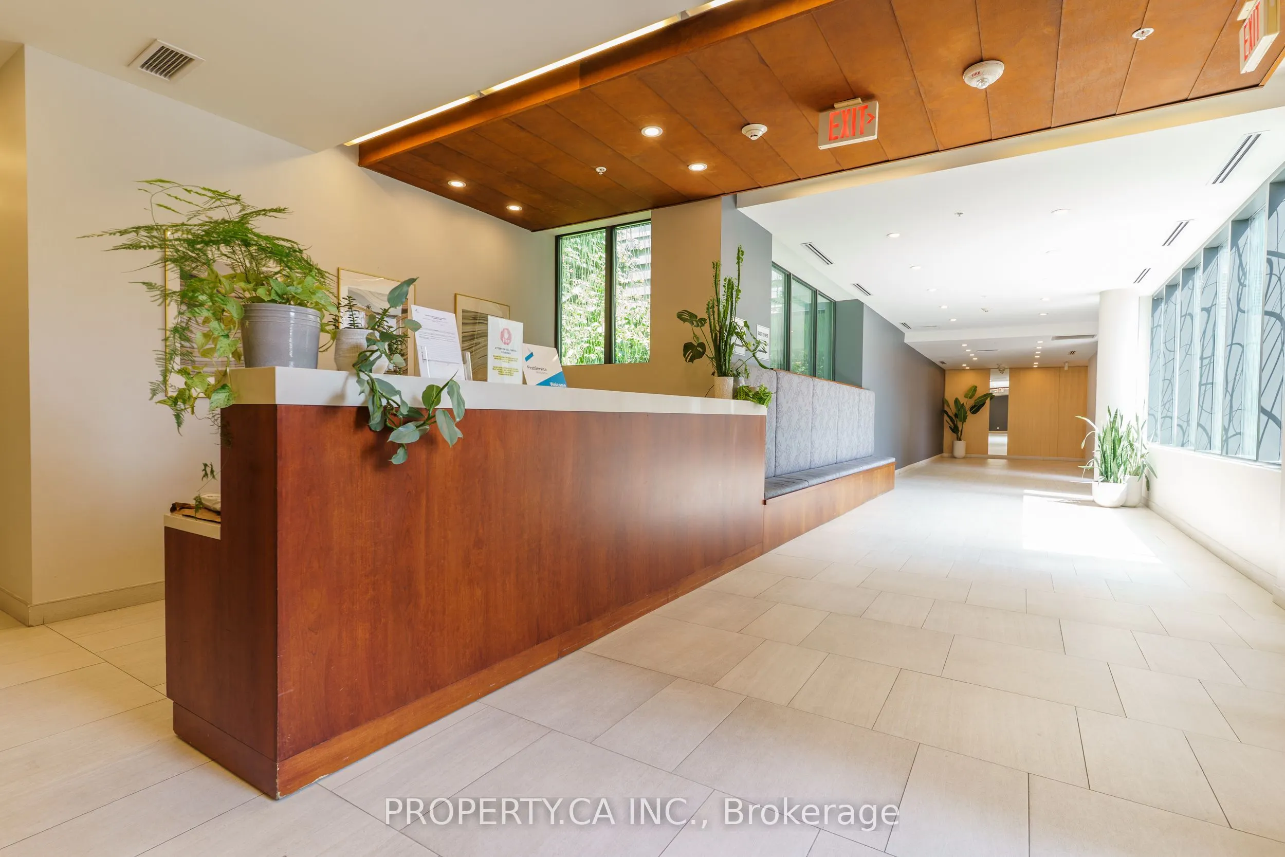 36 Howard Park Avenue, #207