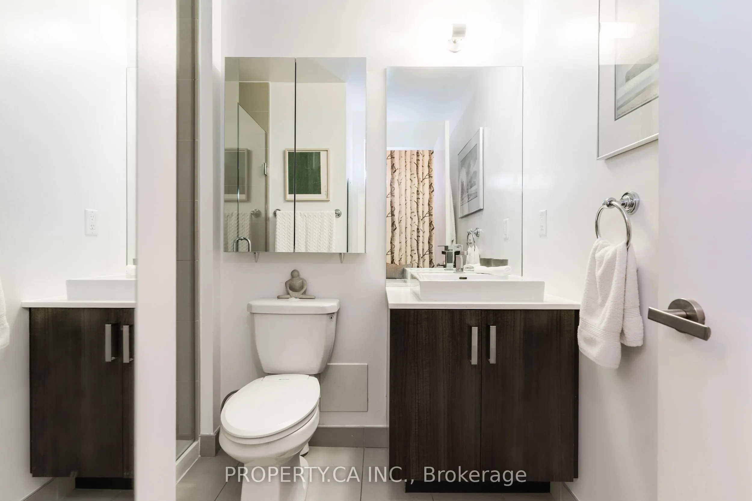 36 Howard Park Avenue, #207