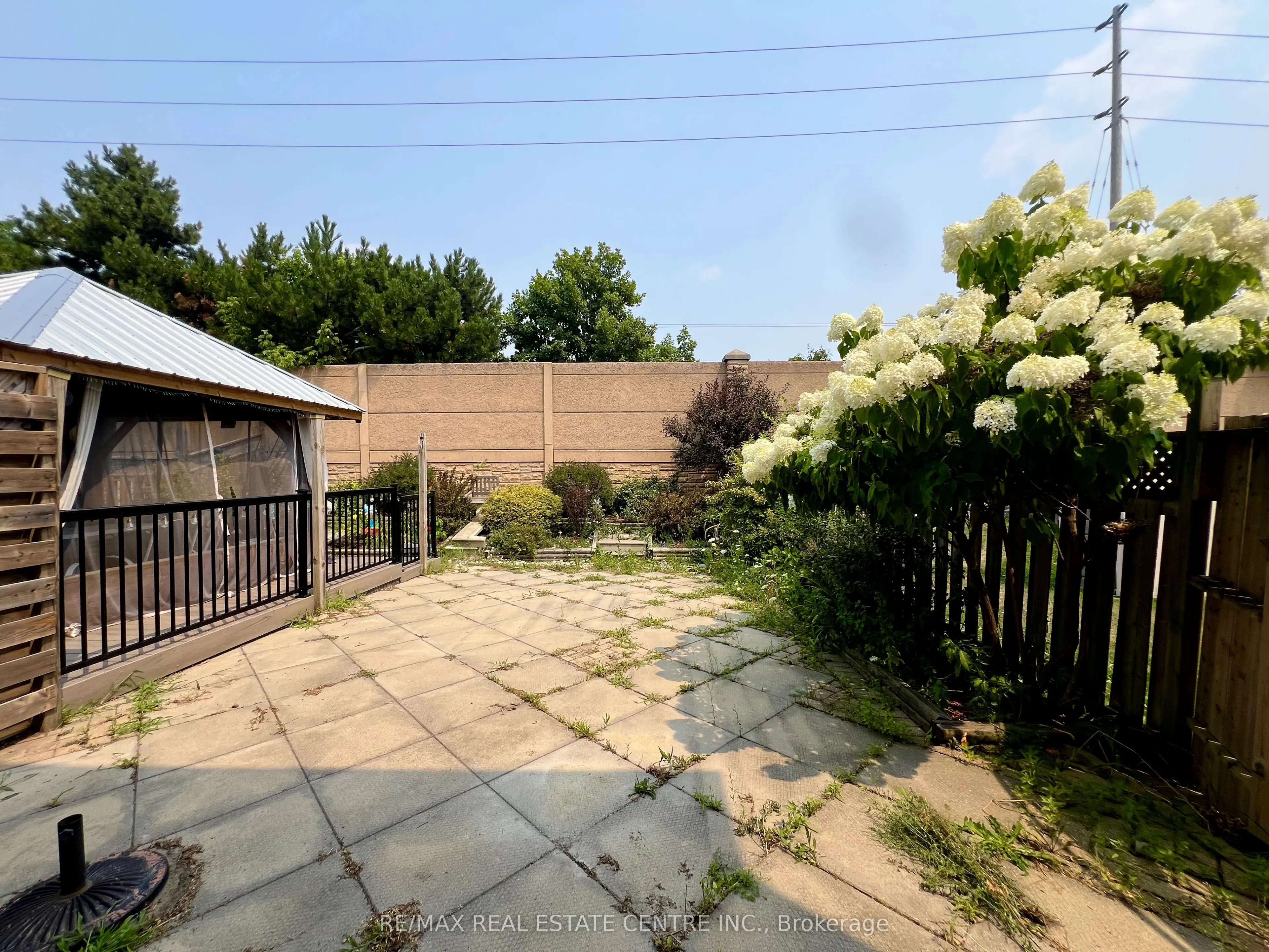 77 Zia Dodda Crescent