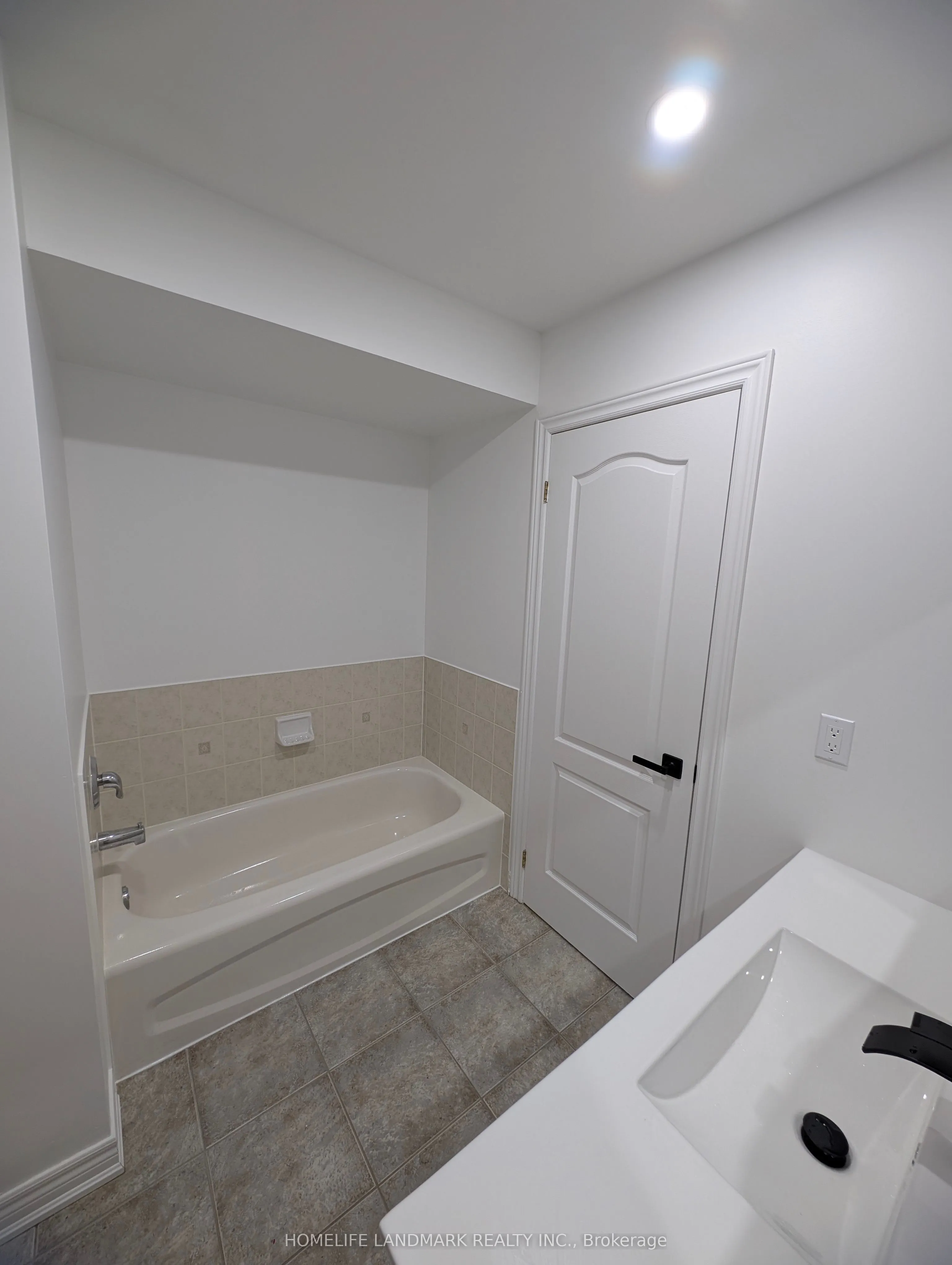 1015 Galesway Boulevard, #21