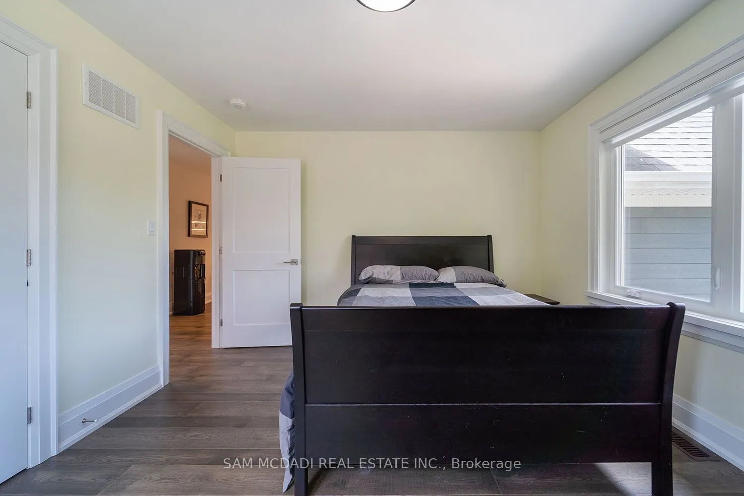 2163 Deyncourt Drive