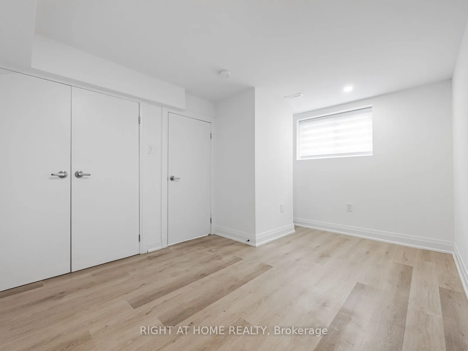883 FRANCIS Road
