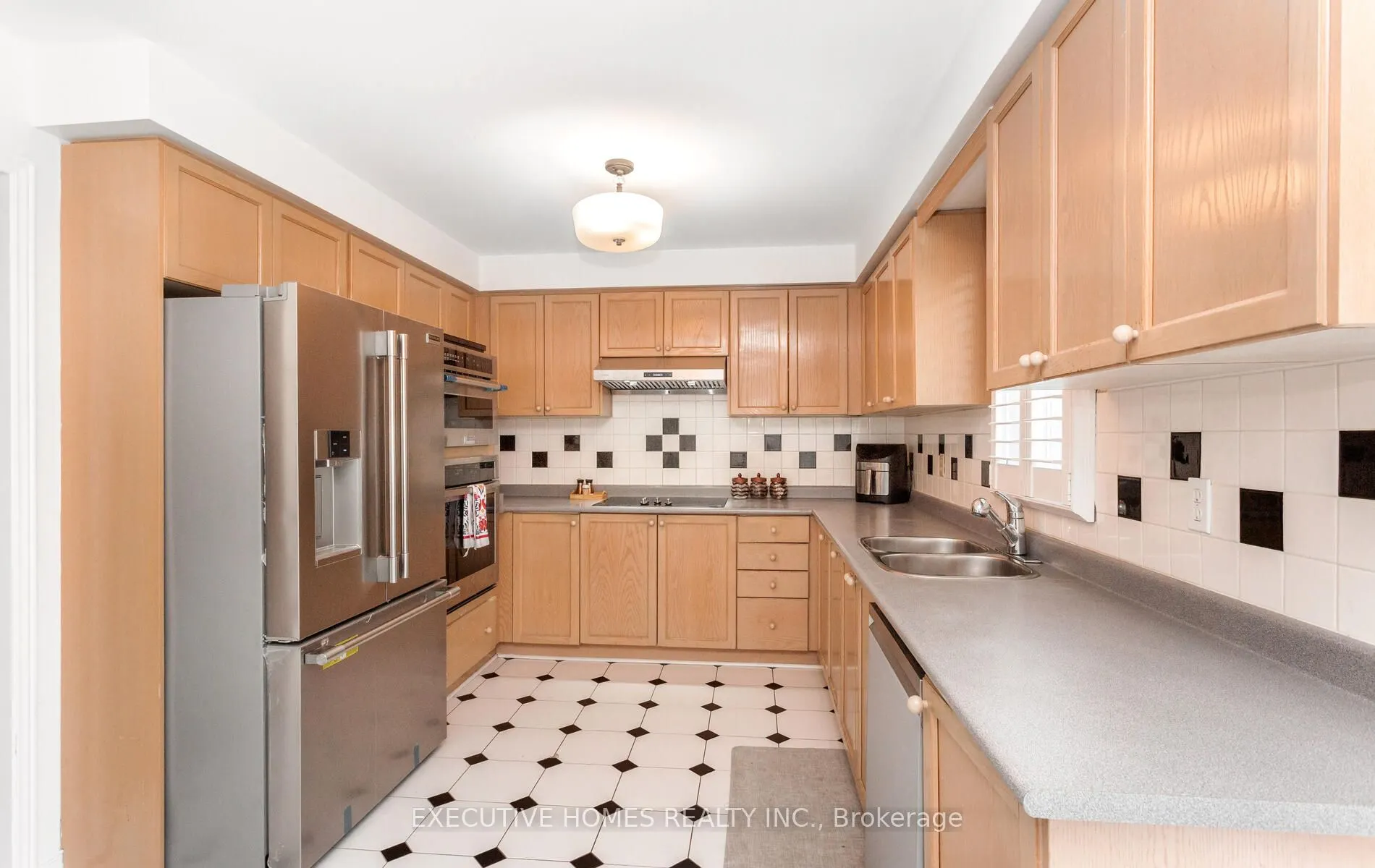 5489 Glen Erin Drive