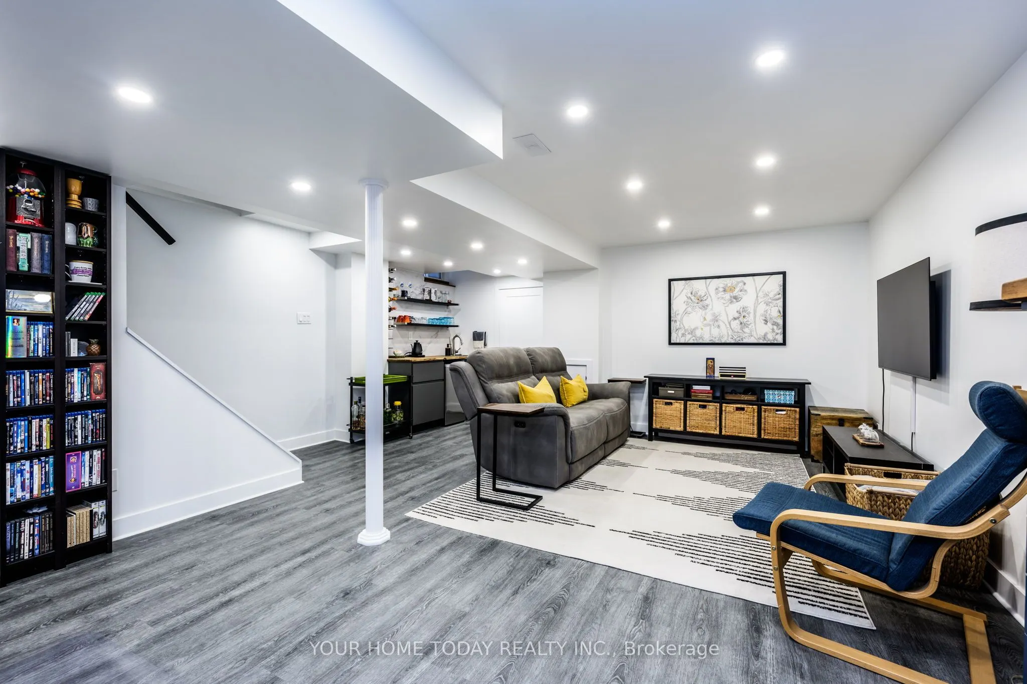 50 Donna Drive