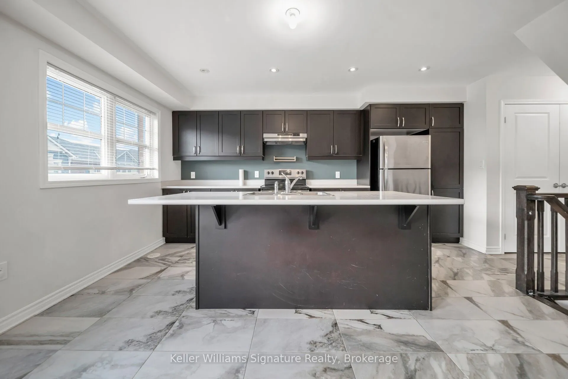 1000 ASLETON Boulevard, #140
