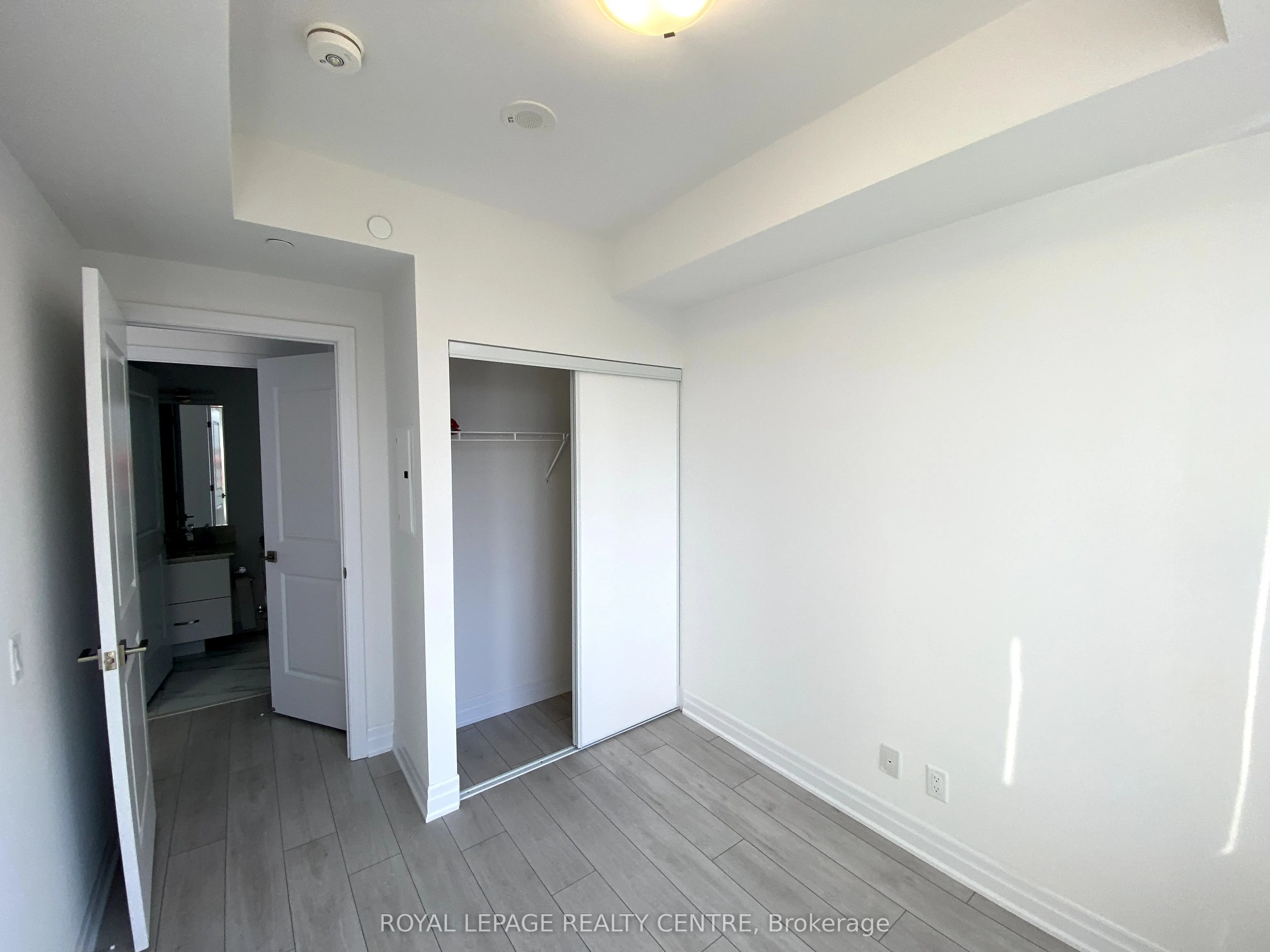30 Elm Drive W, #1211