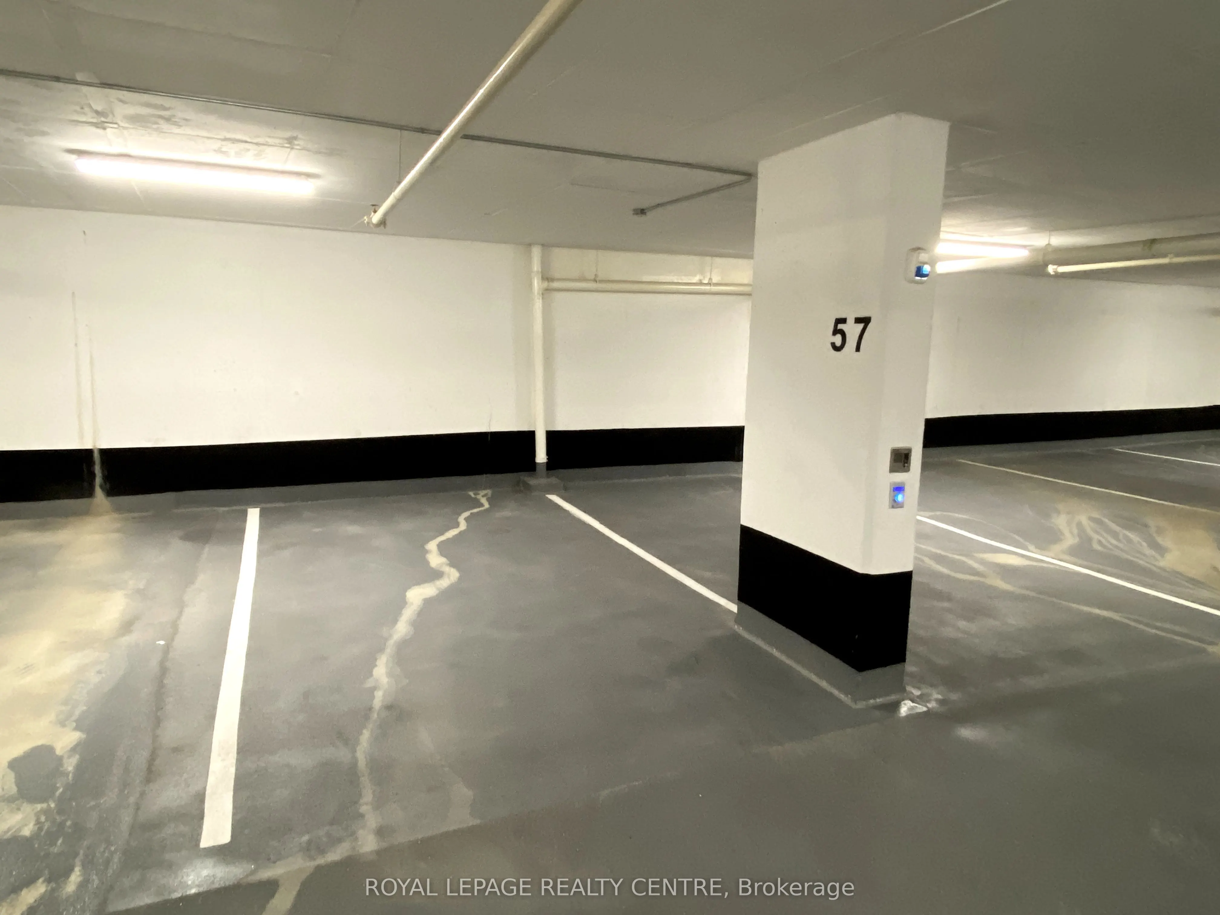 30 Elm Drive W, #1211