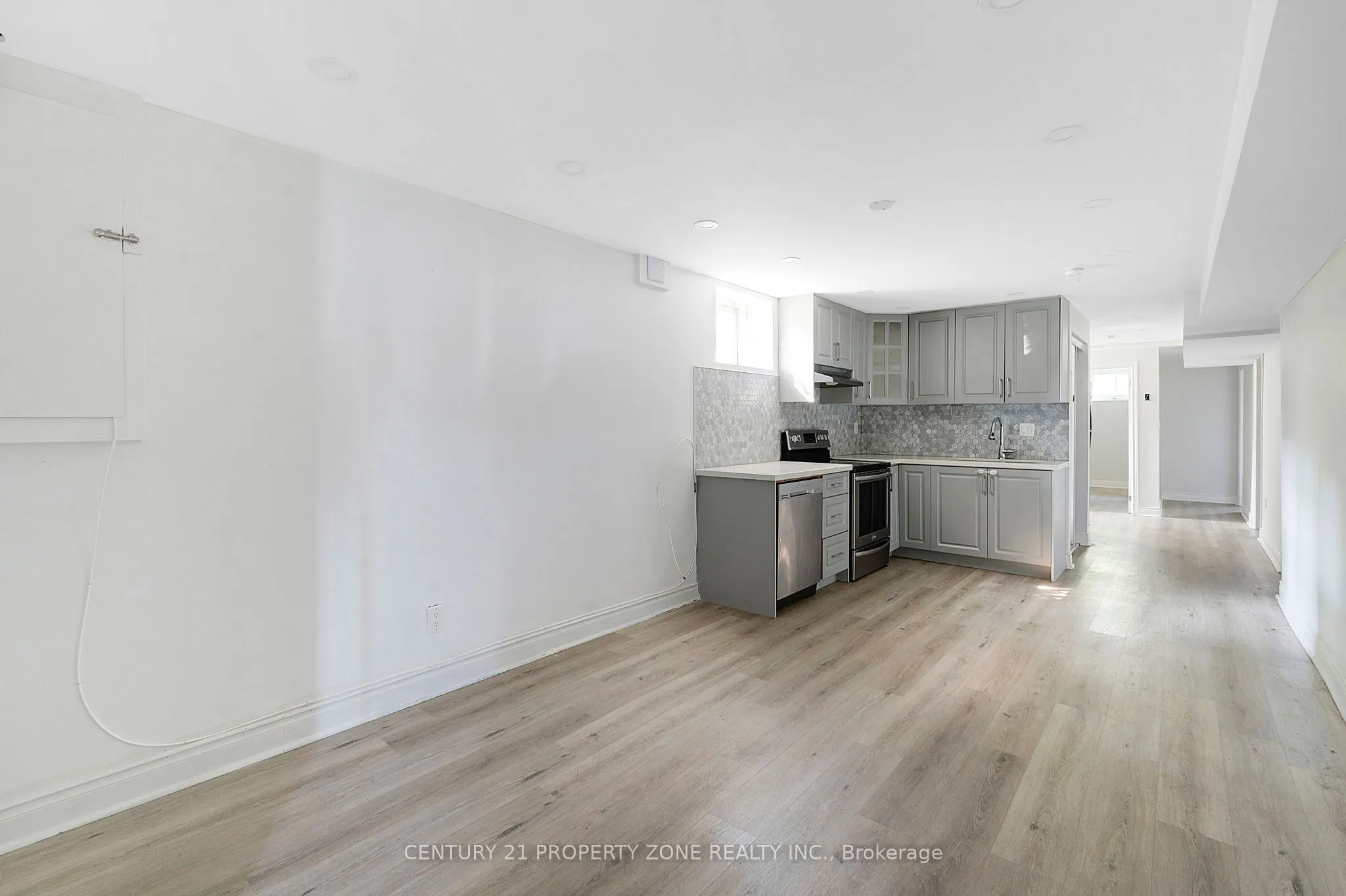 3361 The Credit Woodlands
