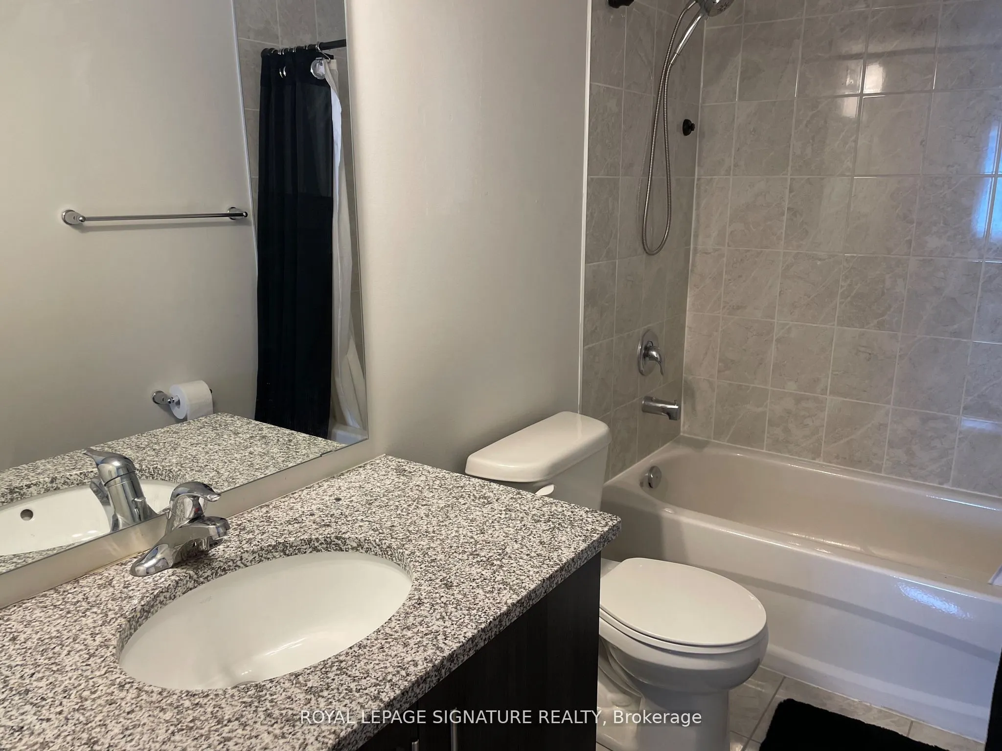 20 Woodstream Drive, #11