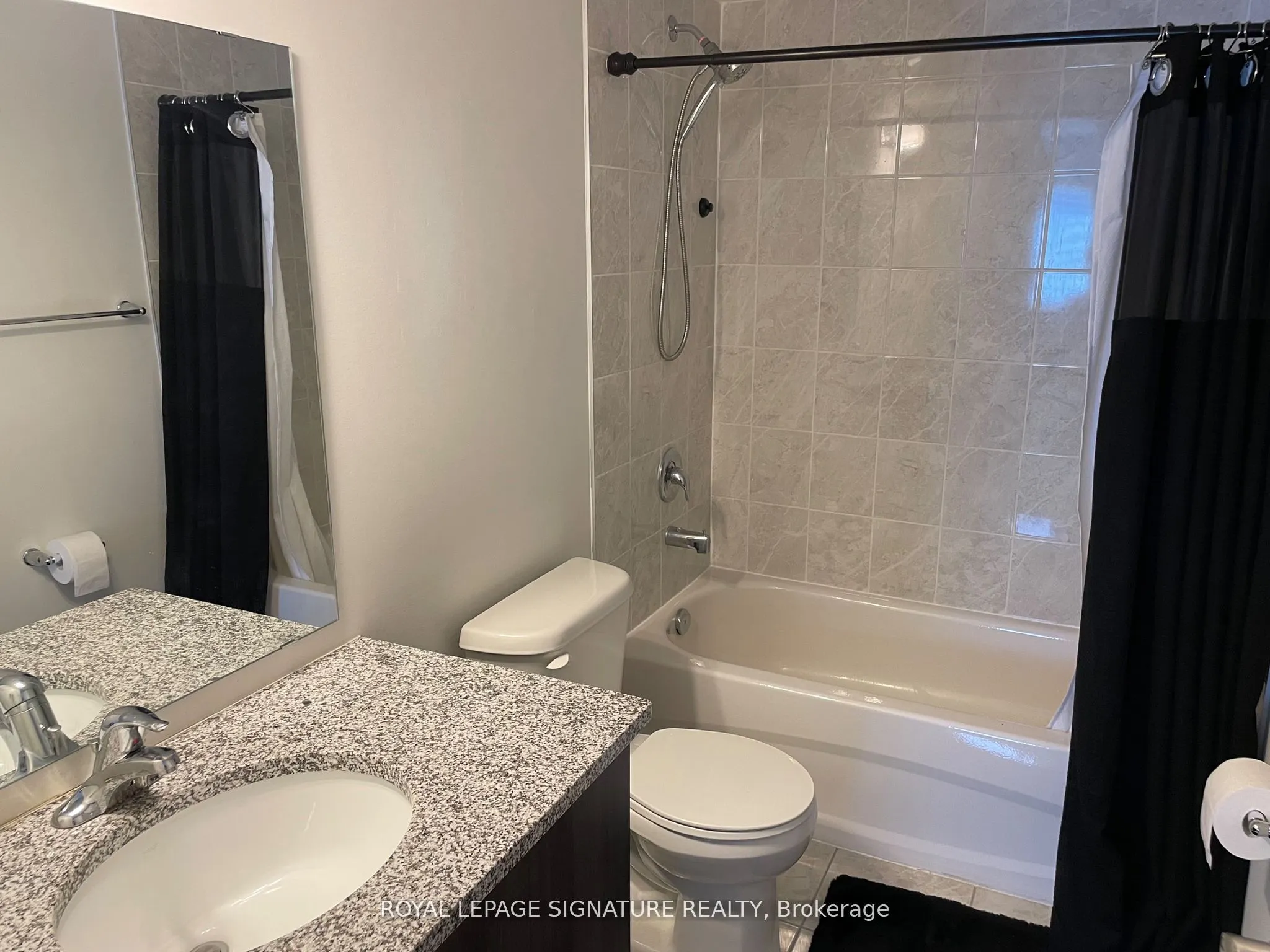 20 Woodstream Drive, #11