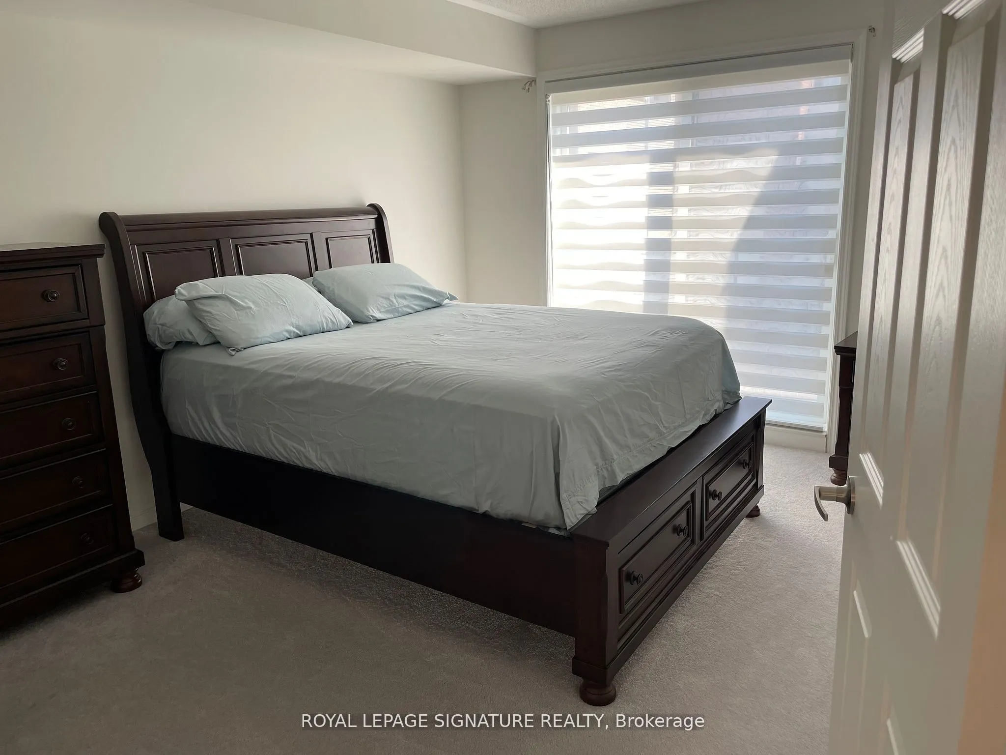 20 Woodstream Drive, #11
