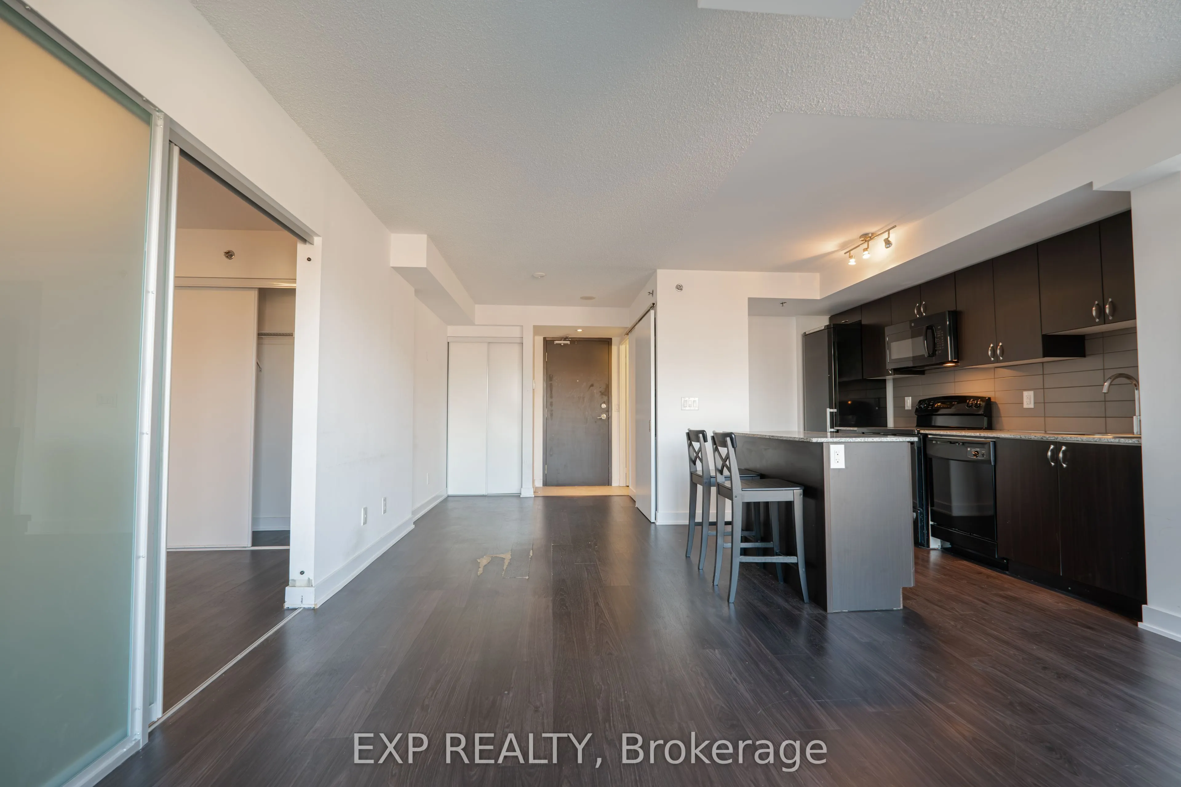11 Superior Avenue, #417