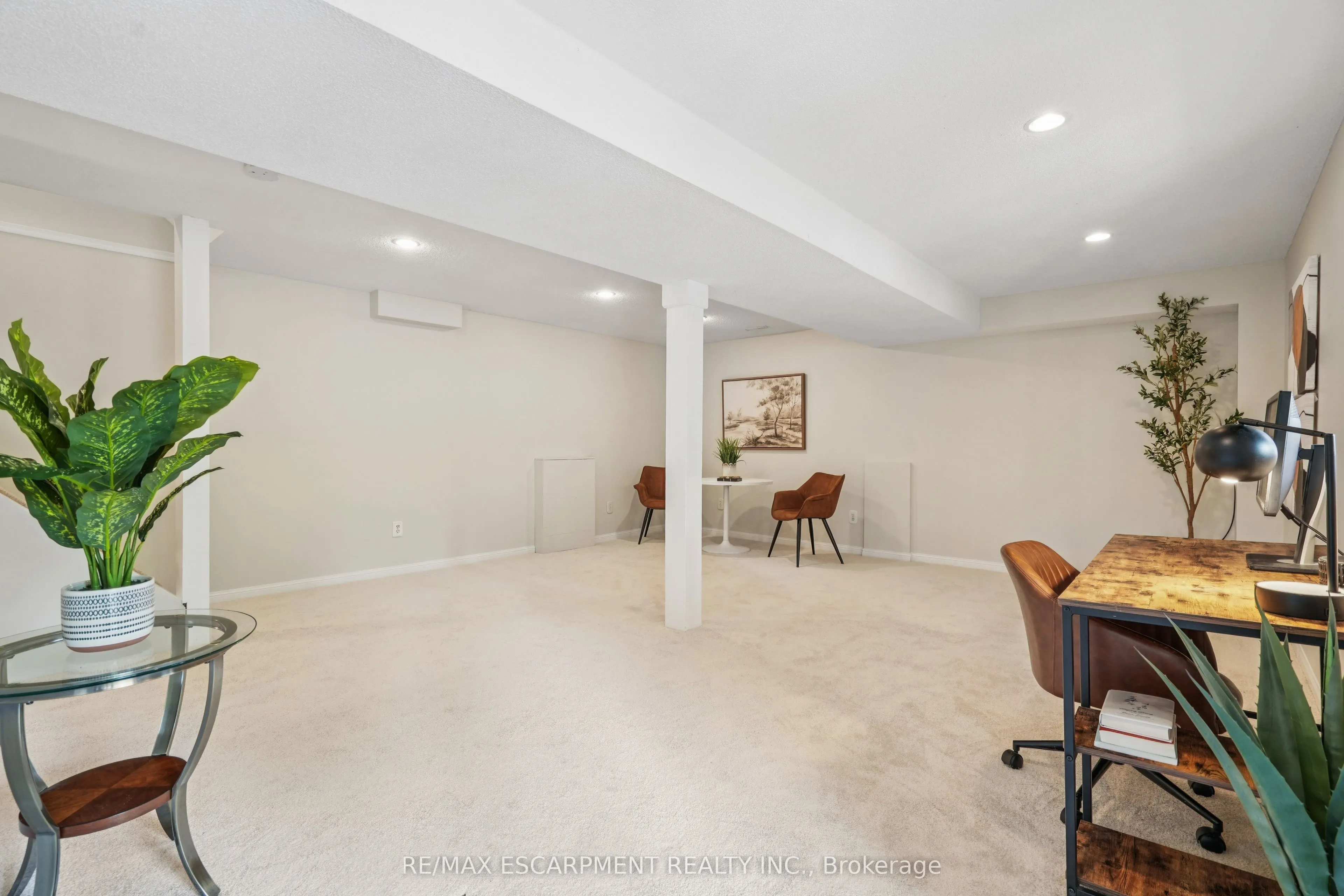 1 Birchway Place