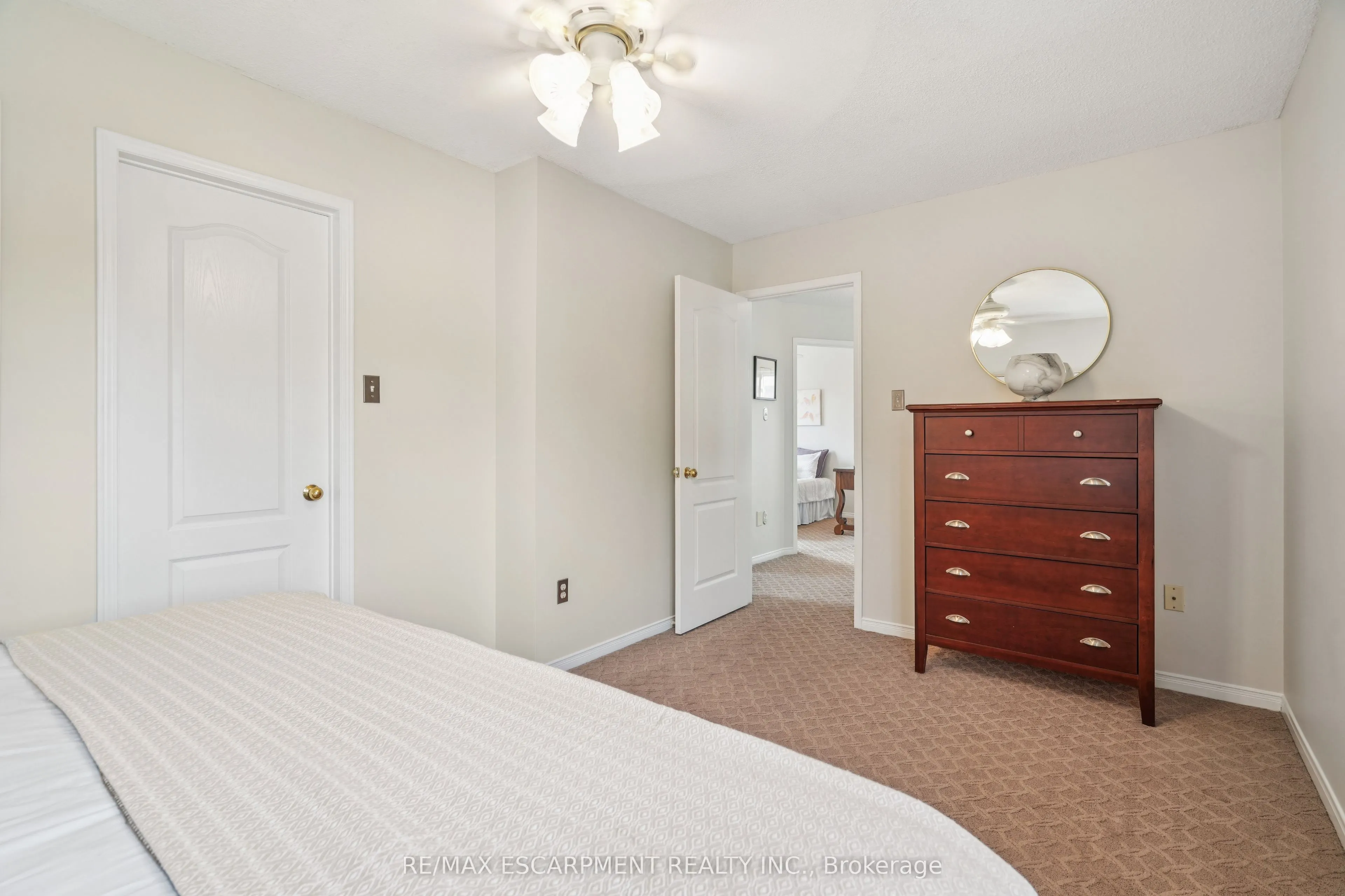 1 Birchway Place