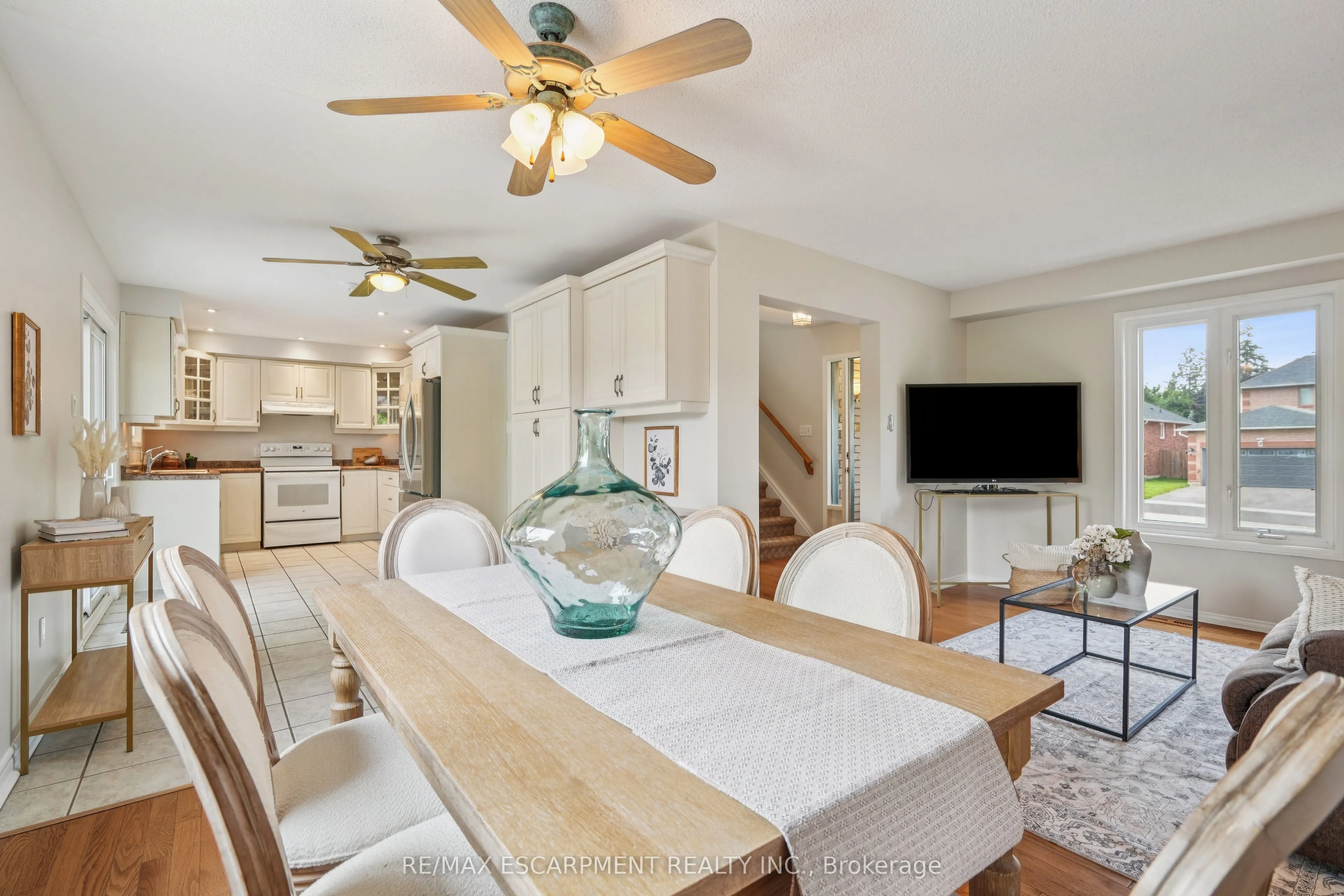 1 Birchway Place