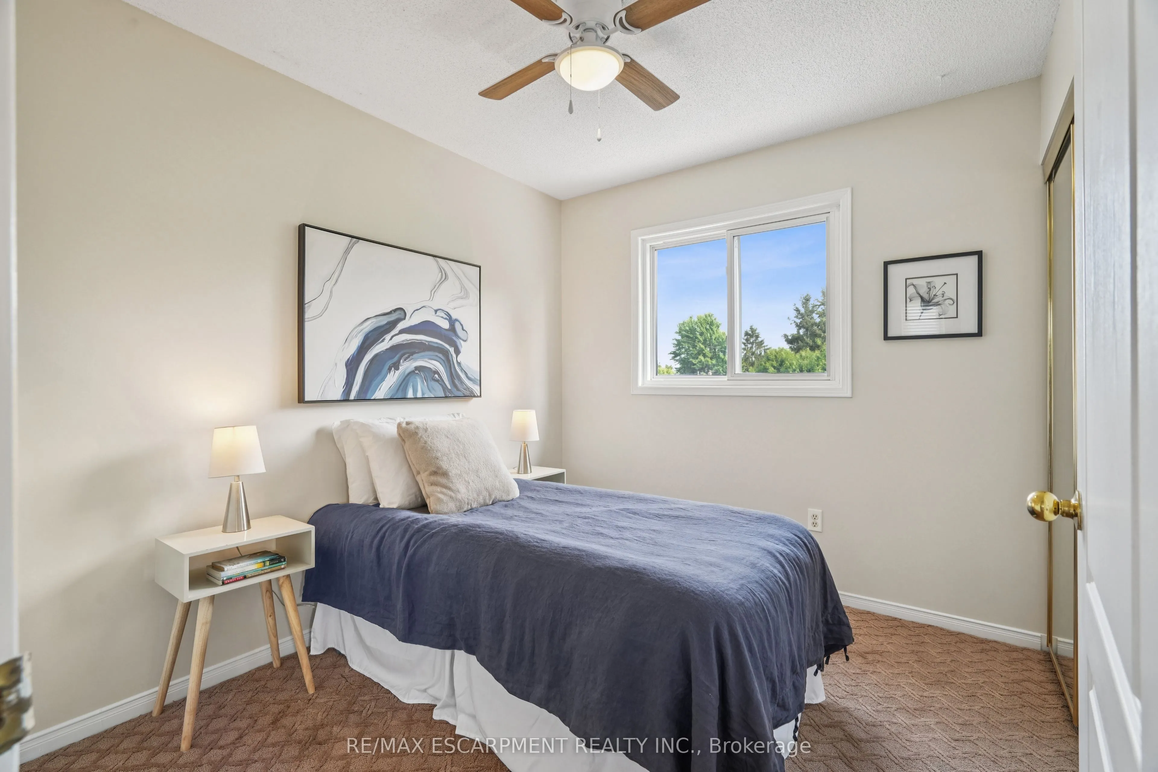 1 Birchway Place