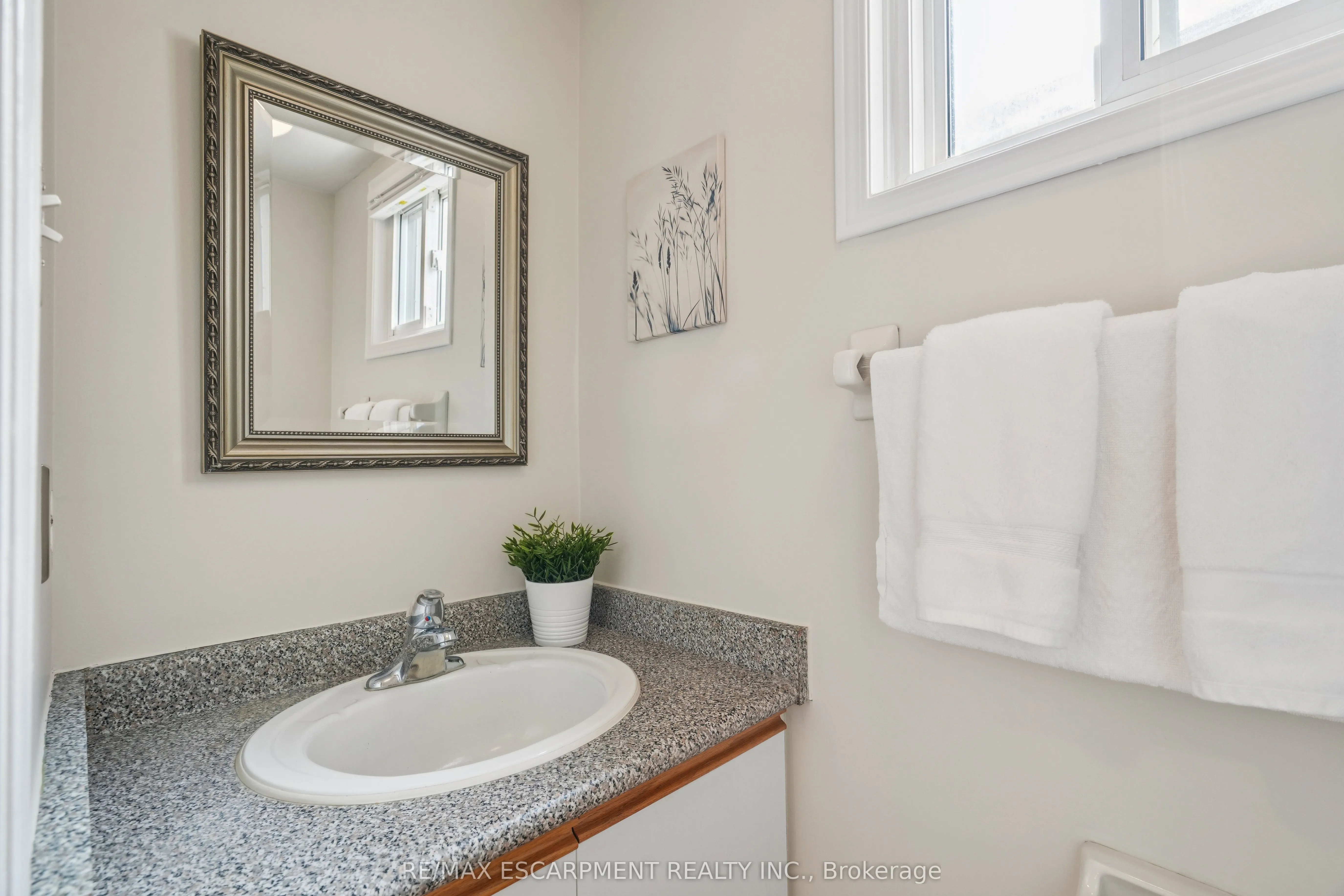 1 Birchway Place