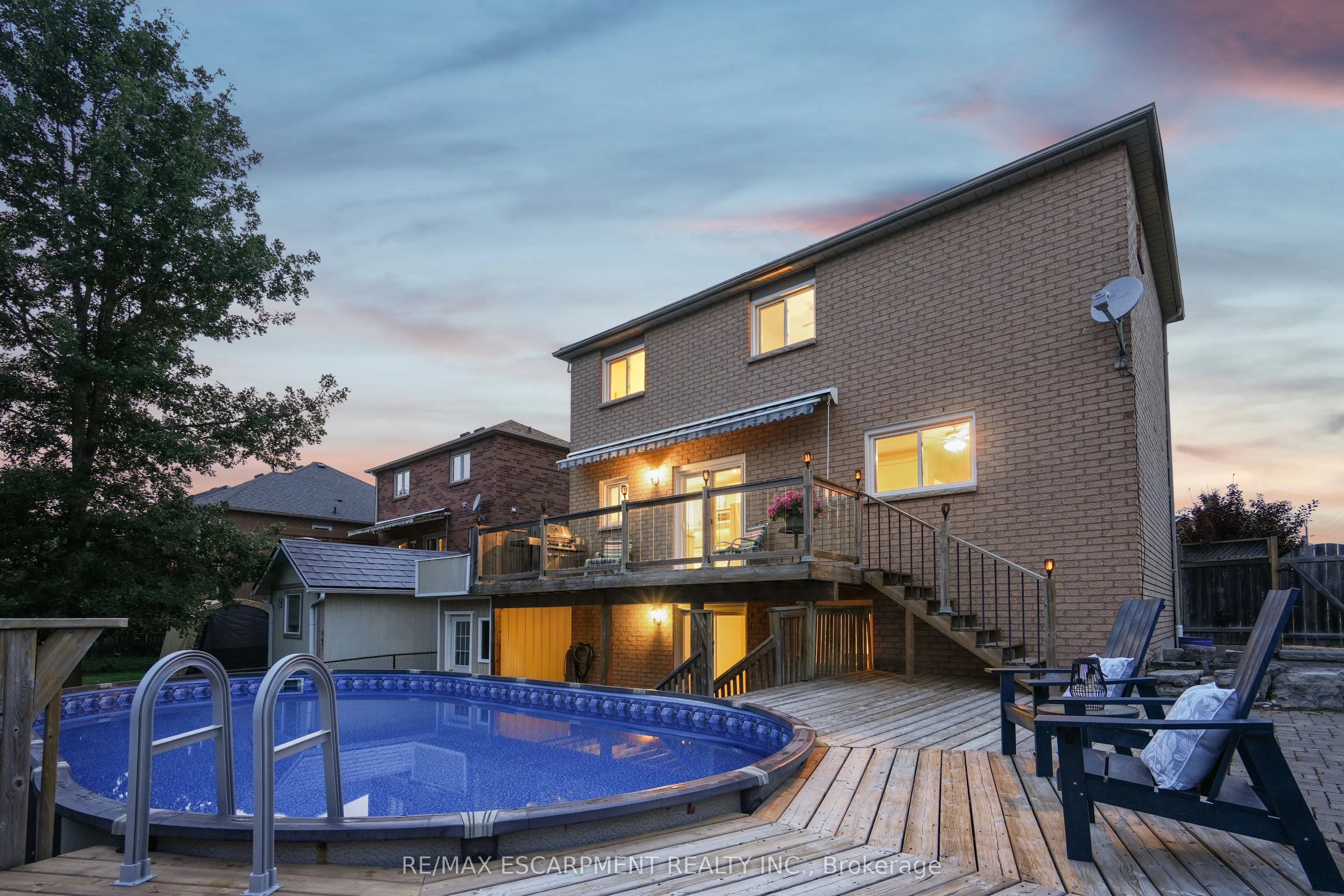 1 Birchway Place