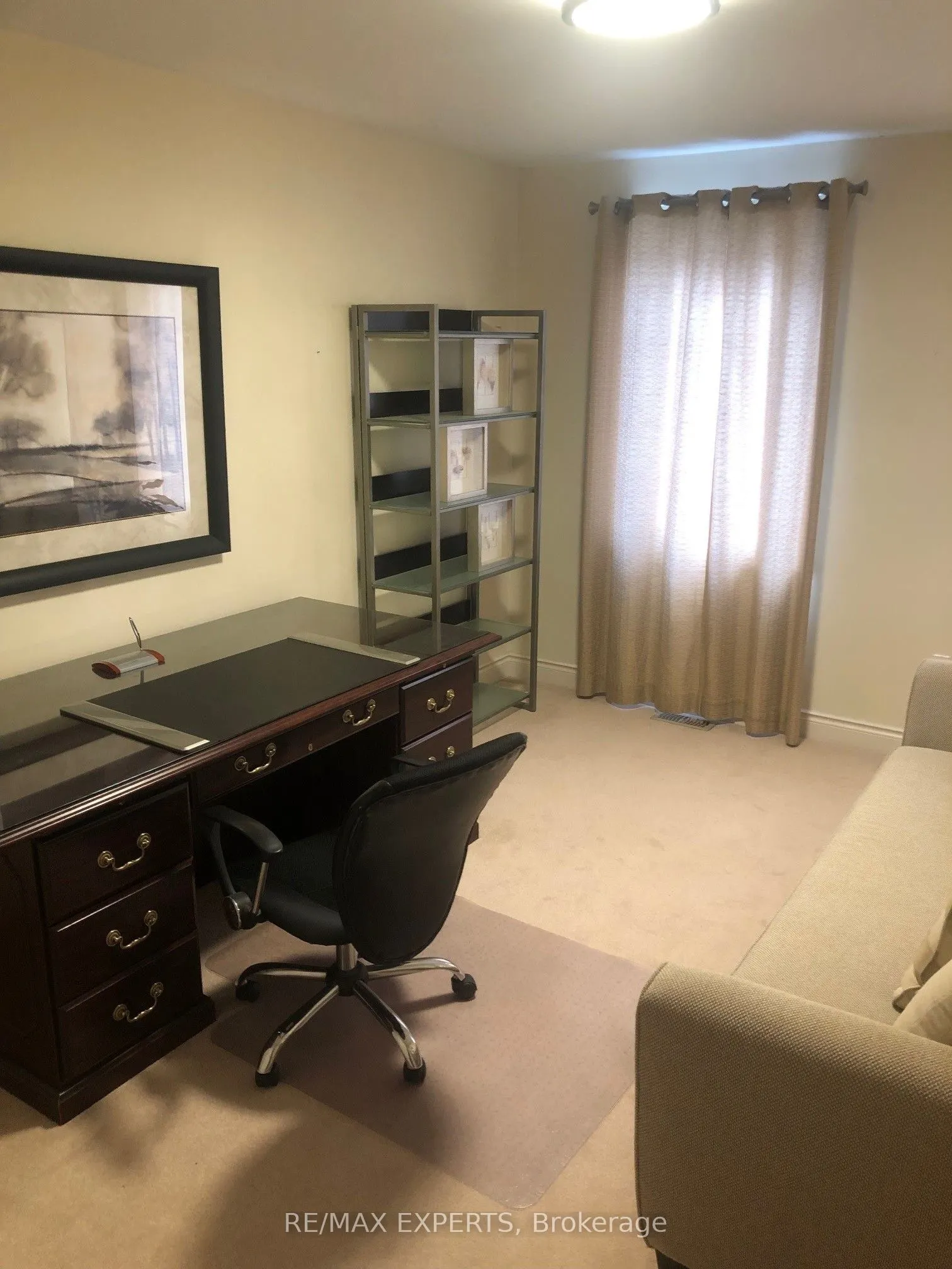 110 Rolling Hills Lane W