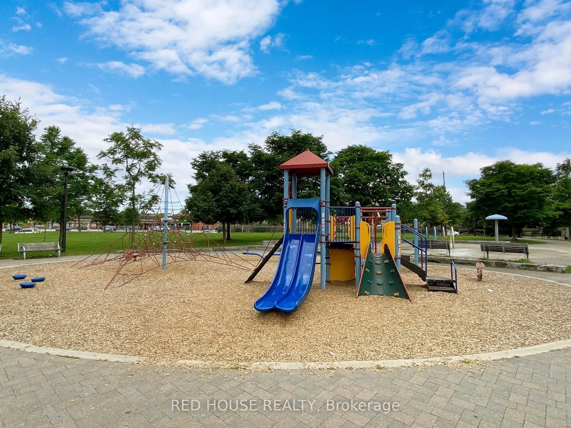 41 Markbrook Lane, #906