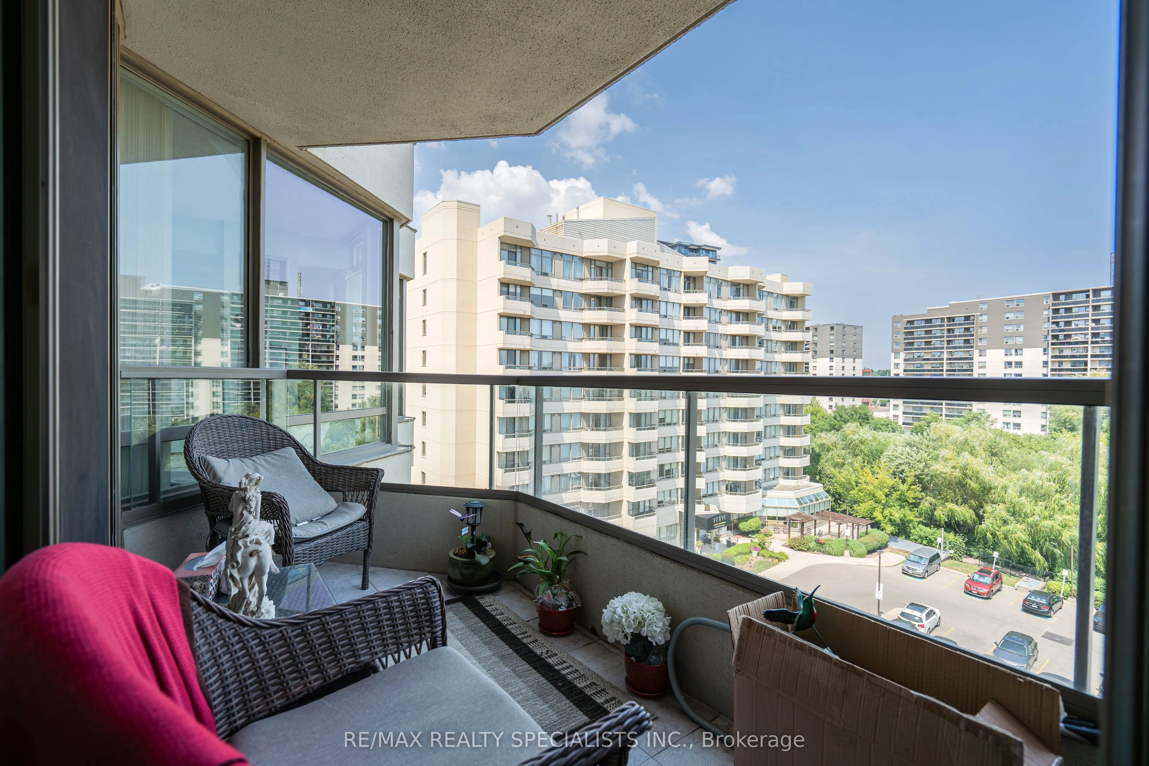 75 King Street E, #703