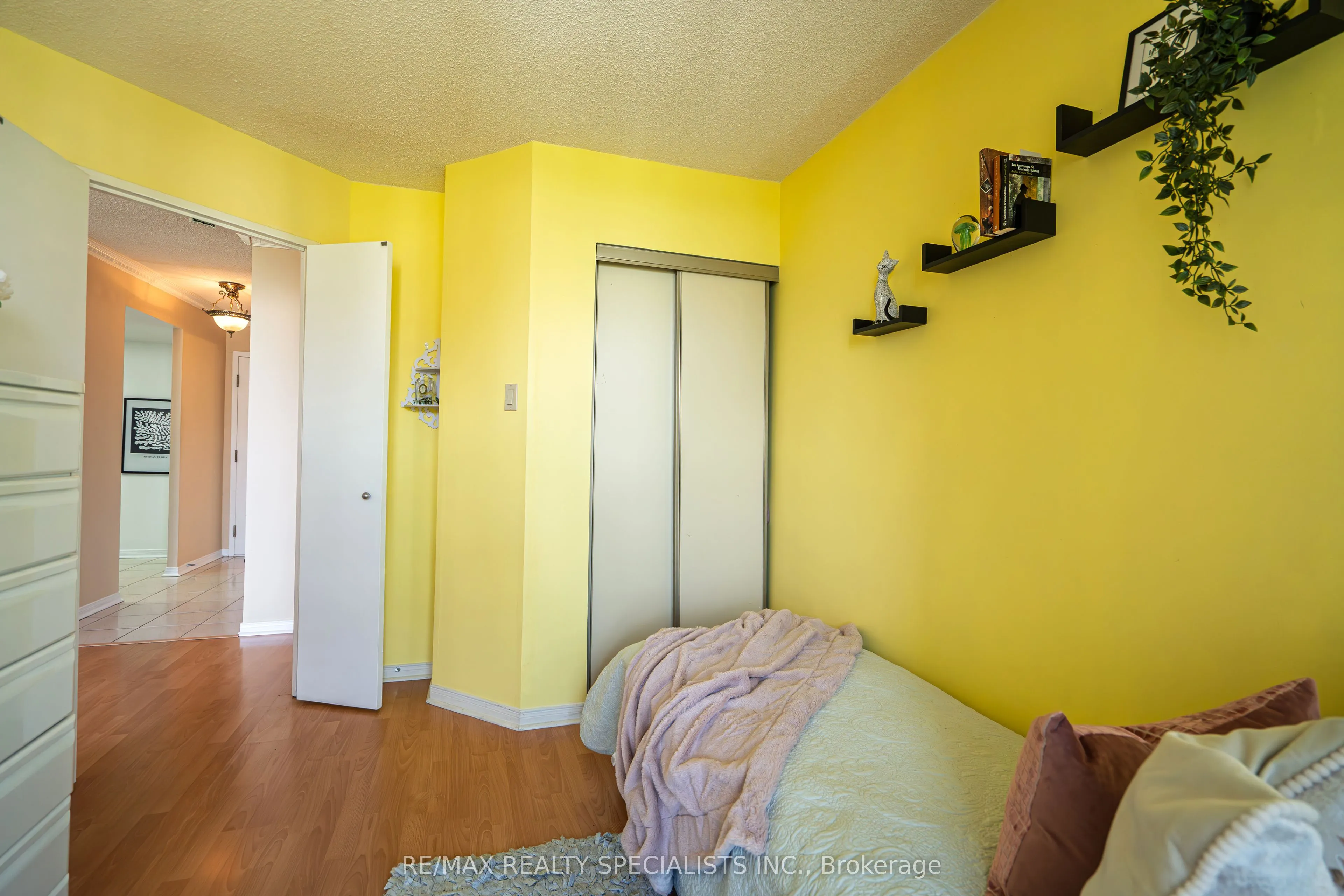75 King Street E, #703