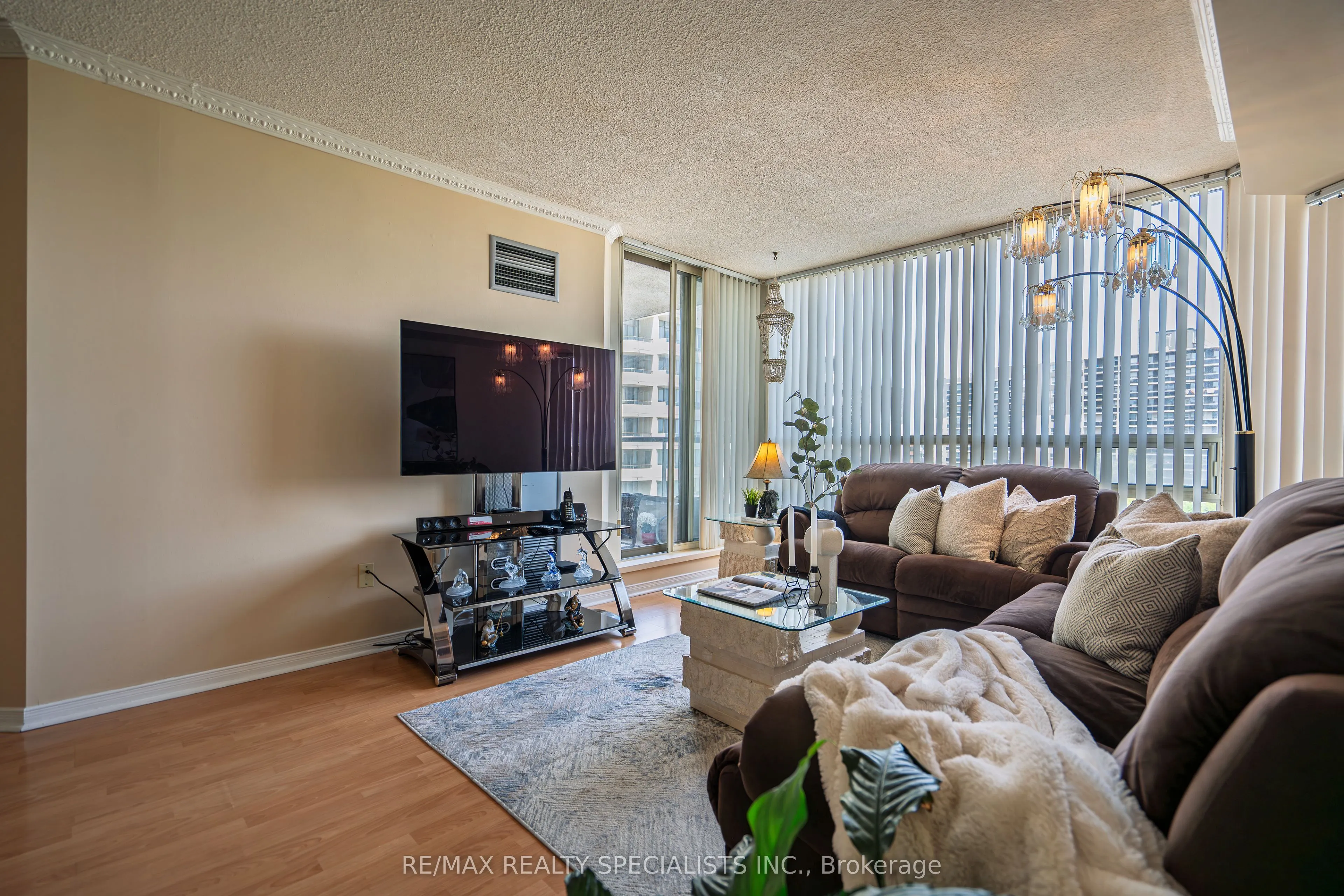 75 King Street E, #703