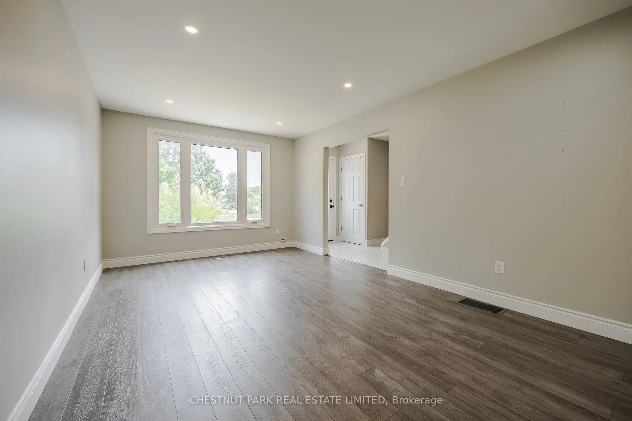 1435 Leighland Road