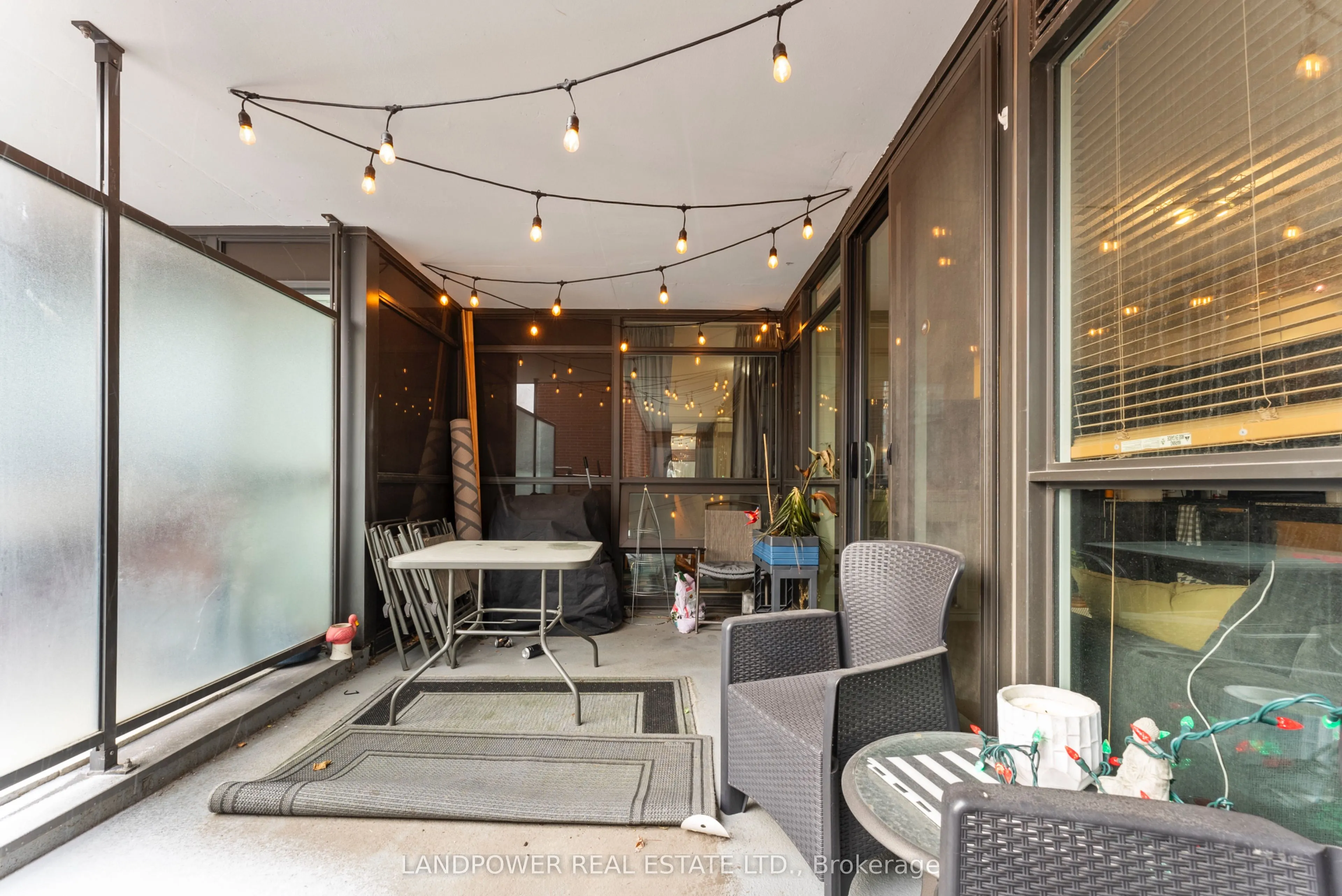 830 Lawrence Avenue W, #724